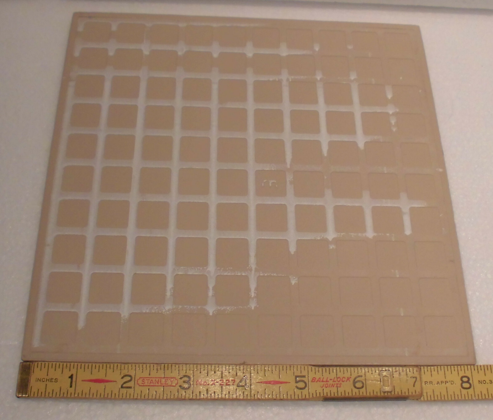 1 pc. Ceramic 8″ Floor Tile: Off-white with Mixed Grays, Medium Textured, New