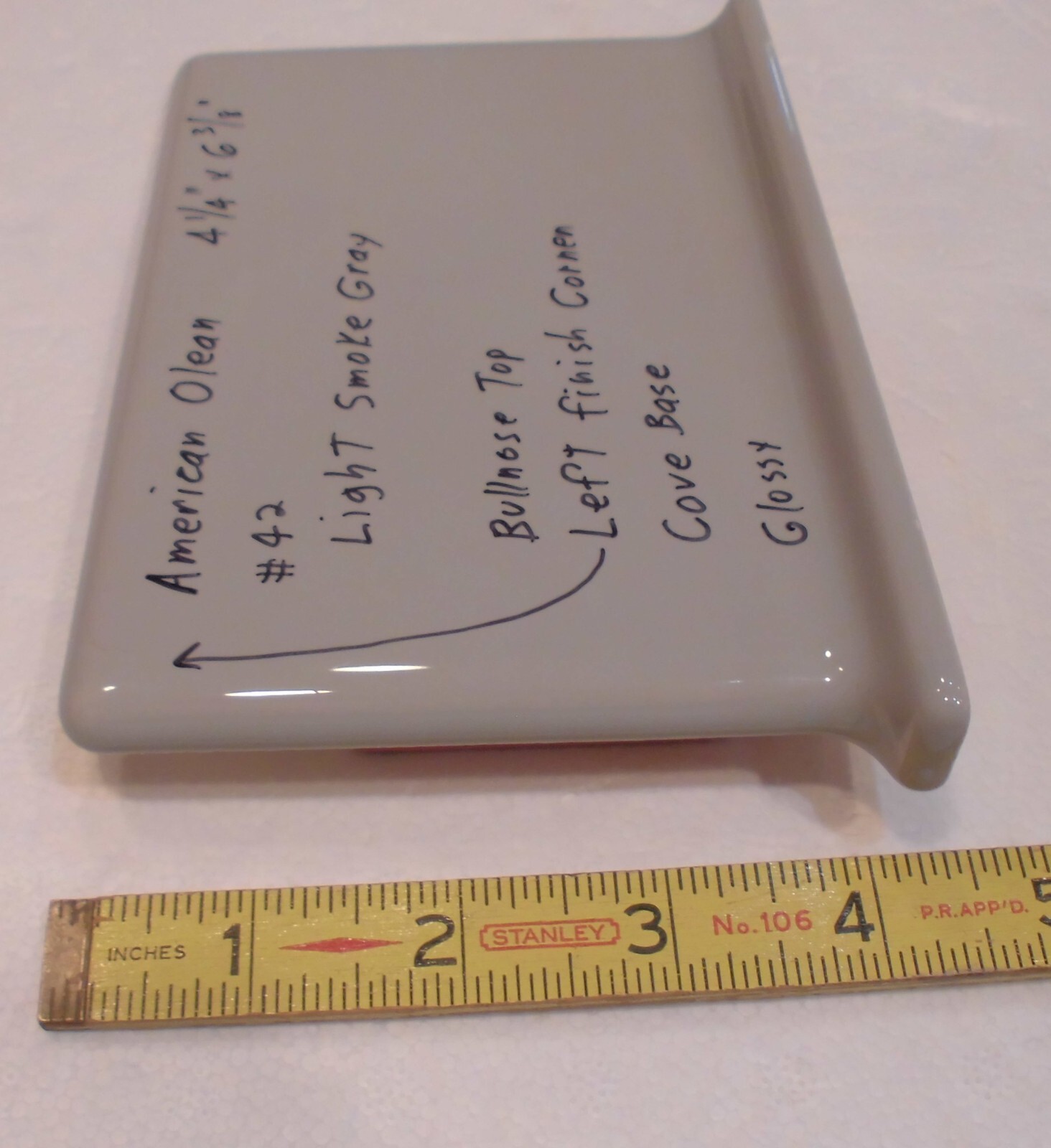1 pc. Light Smoke Gray: base/cove Ceramic Tile: 4-1/4″ X 6″ Left Finish Corner