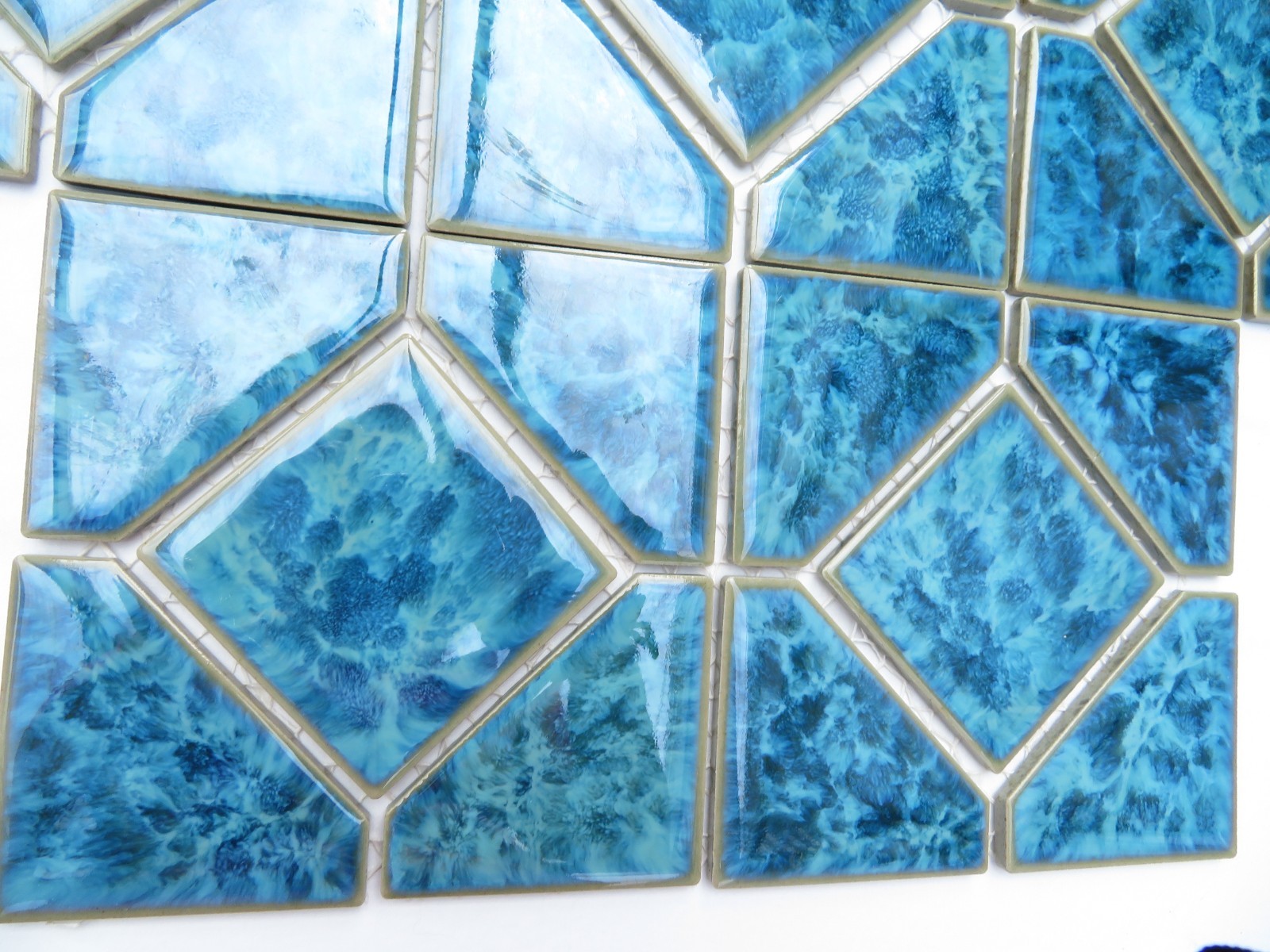 Tiles Weatherproof Medium Blues, 8 Decorative “Cloud” 6″ x 6″ On Netting UNUSED