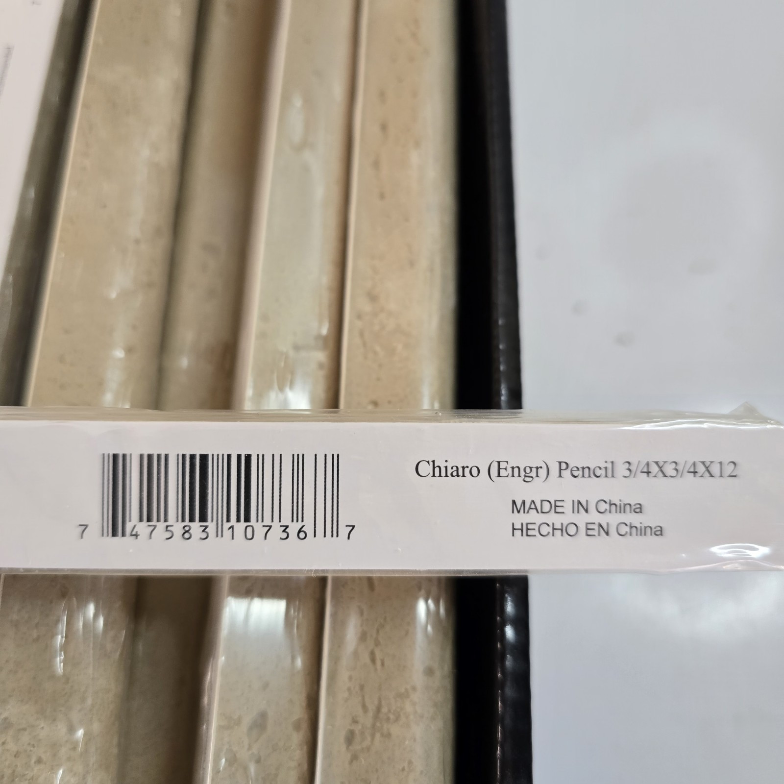 Chairo Pencil Molding 0.75 in. x 12 in. Honed Engineered Stone Marble Wall Tile