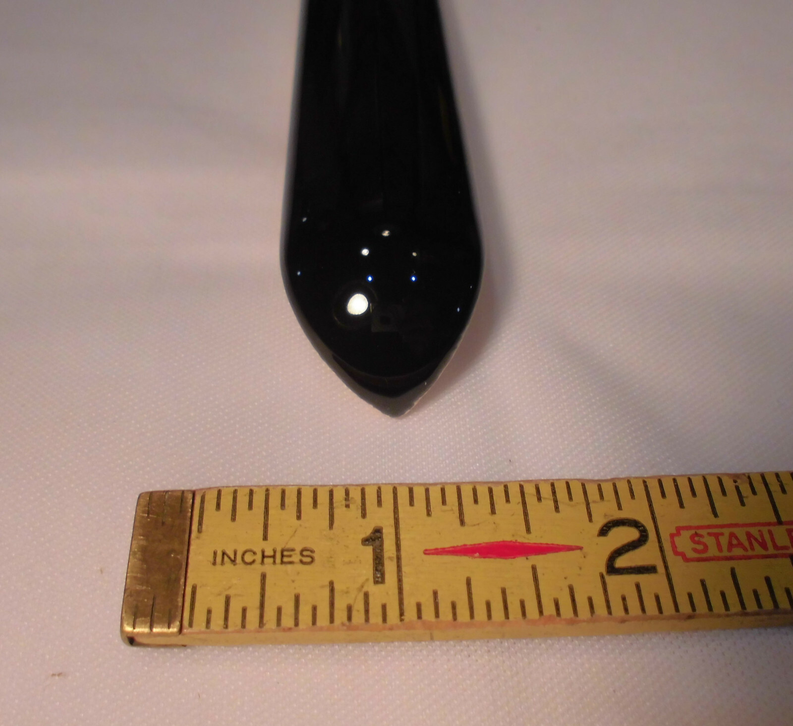 4 pieces. *Glossy Black* Ceramic Quarter Round Tiles 1″ X 6″ Corner Tiles NOS