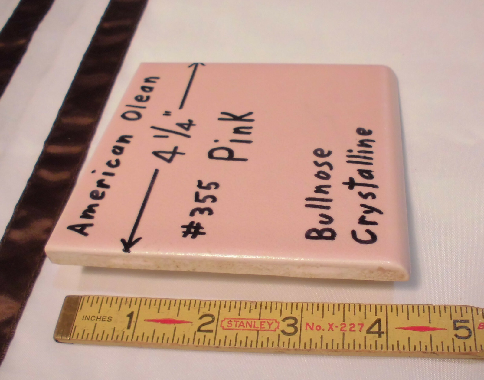 1 pc. Vintage *Crystalline Pink* Ceramic Bullnose Tile 4-1/4” American Olean NOS