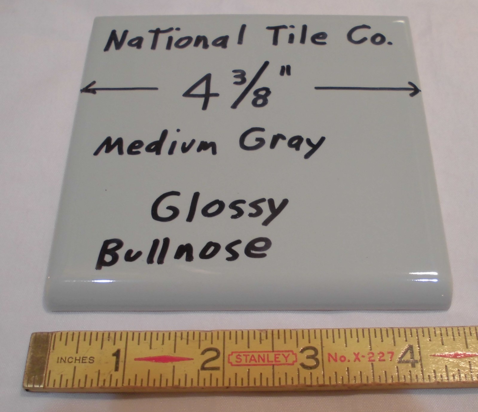 9 pcs. Vintage *Medium Gray* 4-3/8″ Glossy Ceramic Bullnose by National Tile Co.