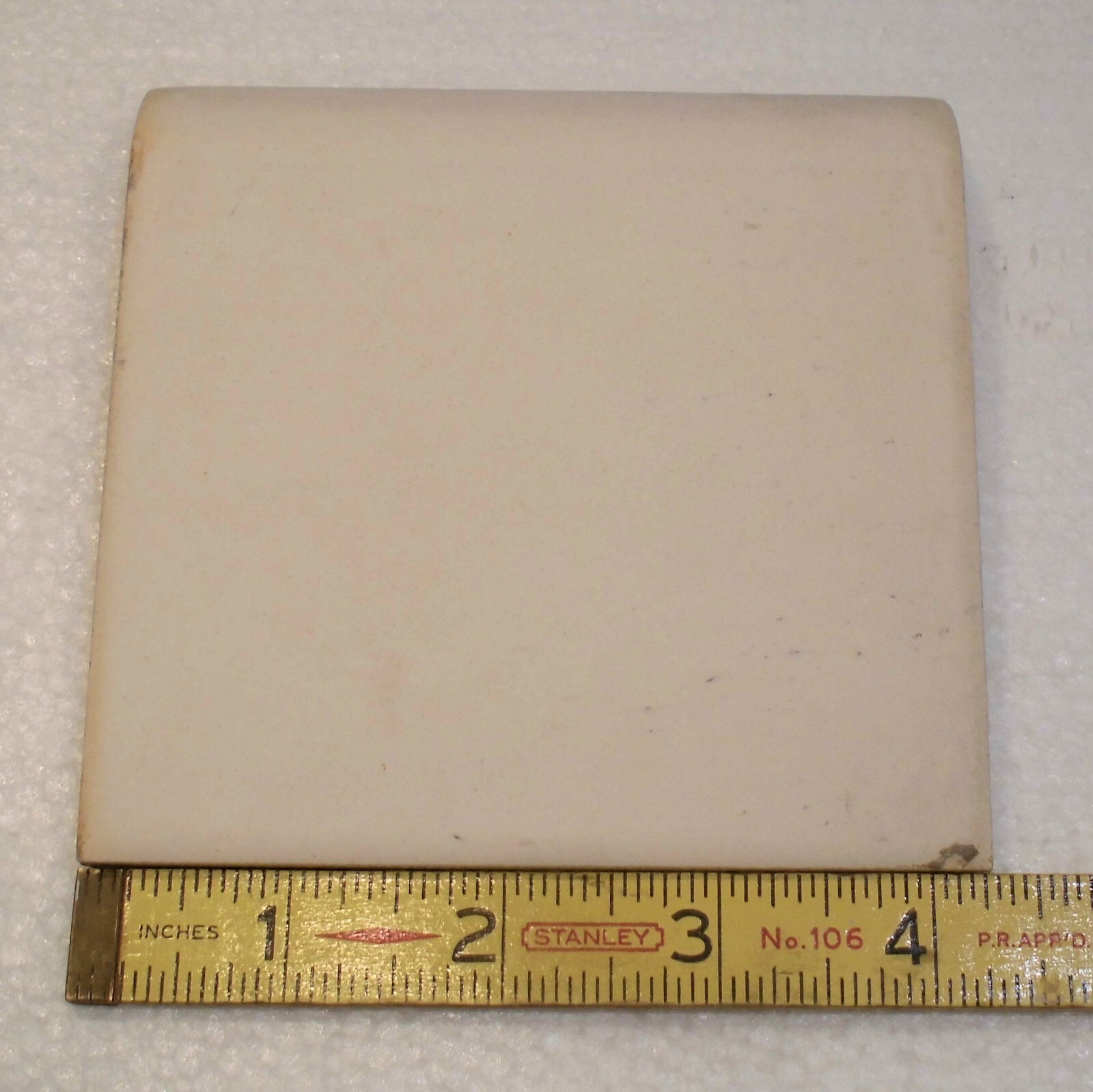 1 pc. *Buckwheat* Flat Top; base/cove Ceramic Tile; 4-1/4″ American Olean #46