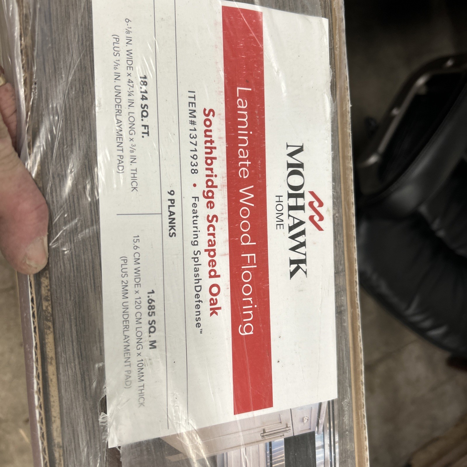 Mohawk Home Southbridge Scraped Oak Flooring 12mm Thick 18.14 Ft² Discontinued