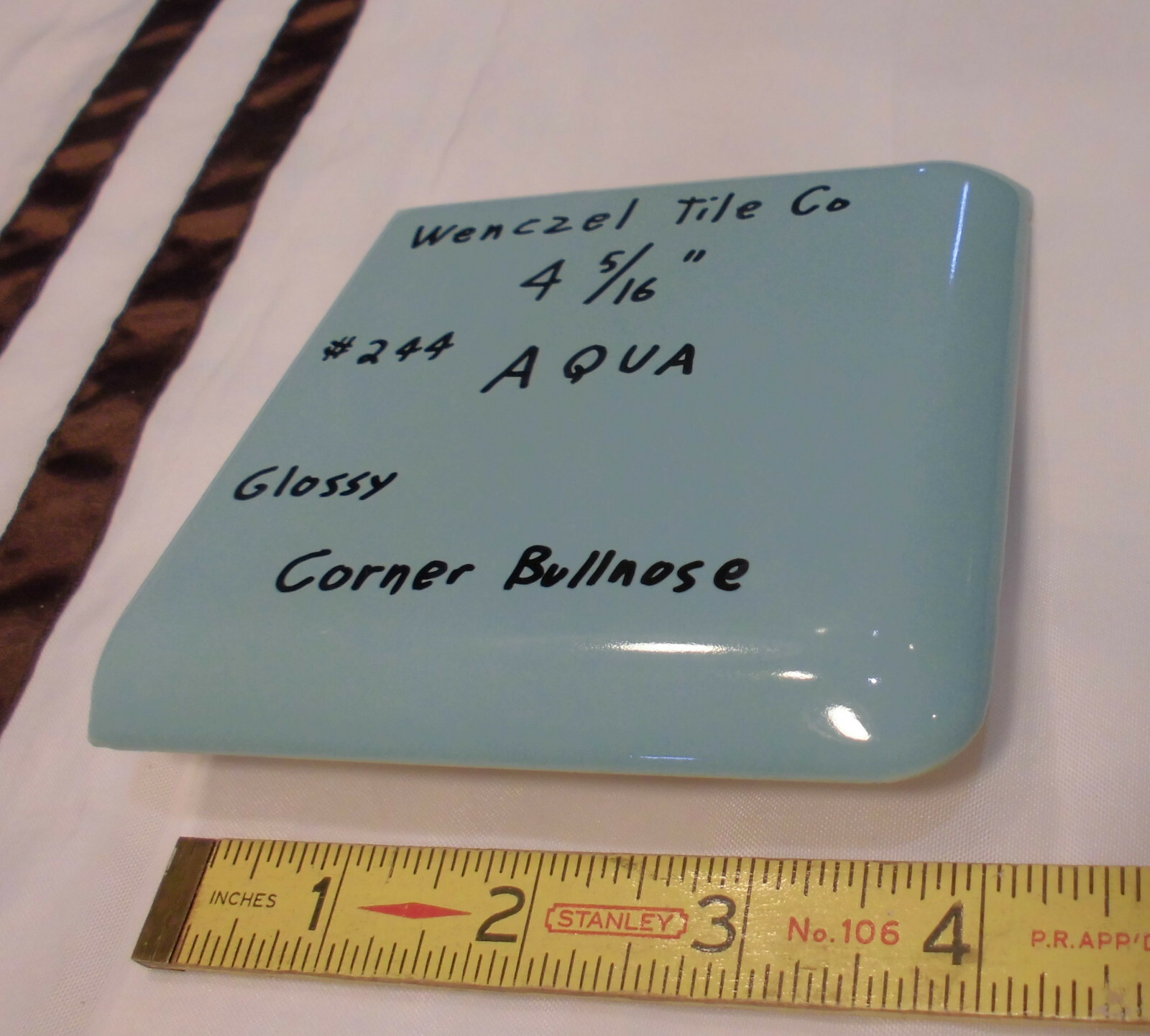 1 pc. Corner Bullnose *Blue- Aqua* Glossy Ceramic Tile by Wenczel Tile 4-5/16″
