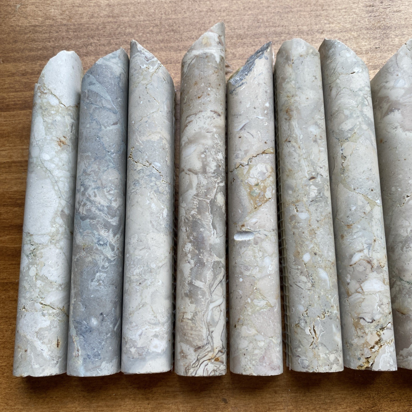 18 Pieces of varied length 3/4” Marble Stone Pencil Liner Wall Trim Tile