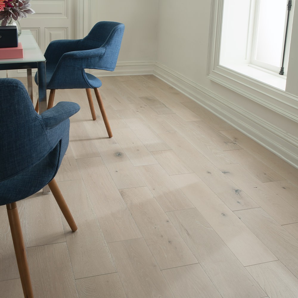 Mullican 222-WS-WO-5-L Wexford Solid 5″W Wire Brushed Solid White – Marble