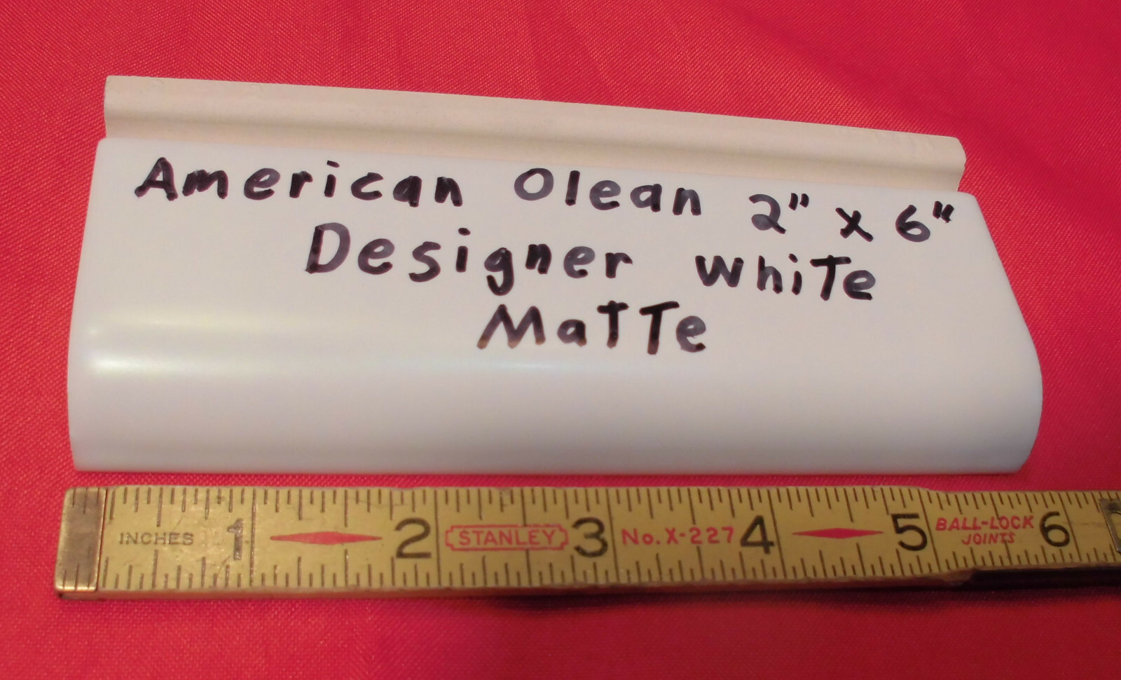 6 pcs. Matte White 2″ X 6″ X 5/8″ Ceramic Radius Bullnose Tile: Designer White