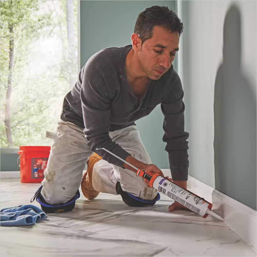 Polyblend #640 10.5 Oz. Arctic White Sanded Ceramic Tile Caulk