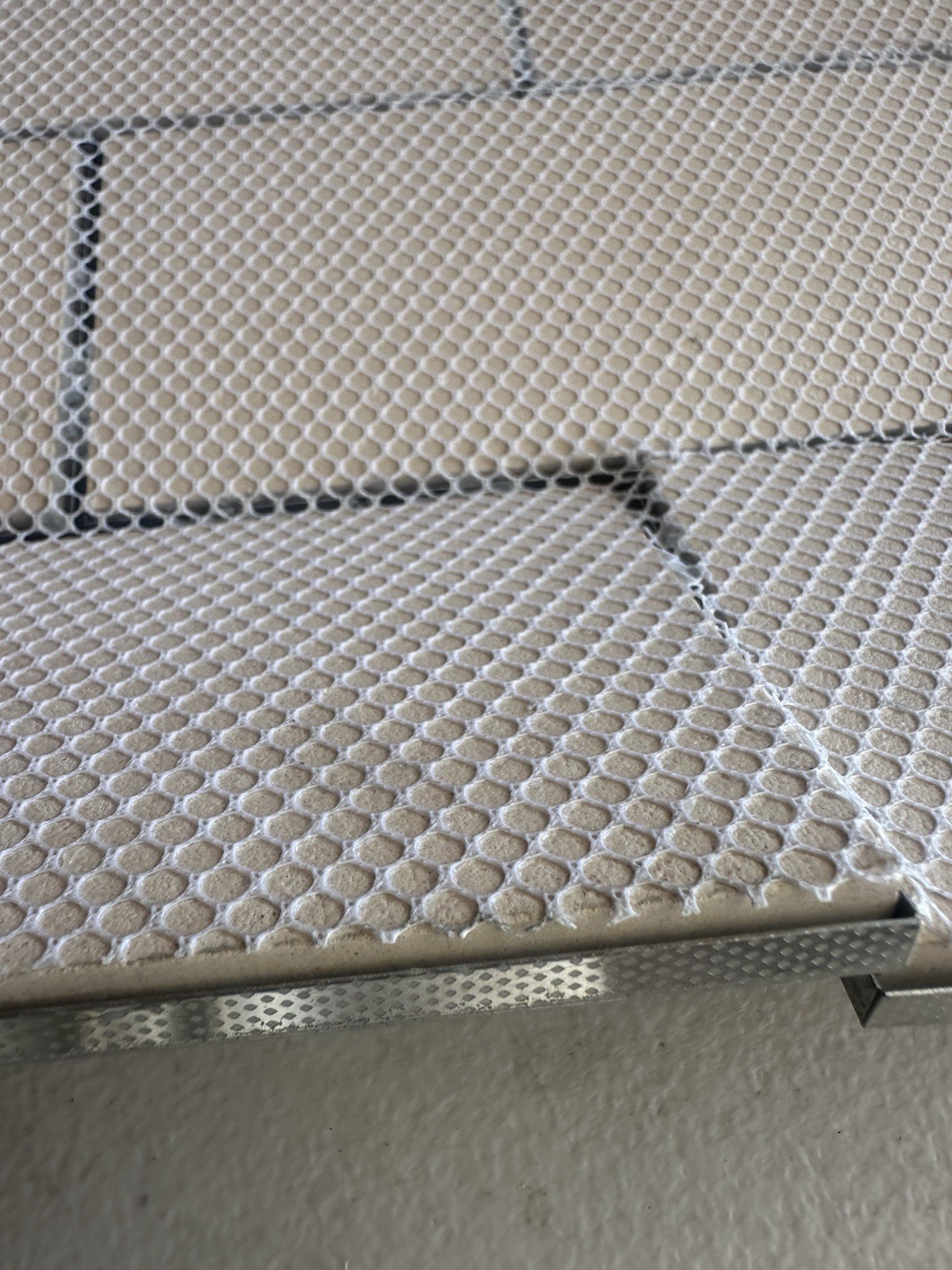 3×6 Inch Aluminum Mosaic On Ceramic Tile Backing Mesh Mounted Kitchen Backsplash