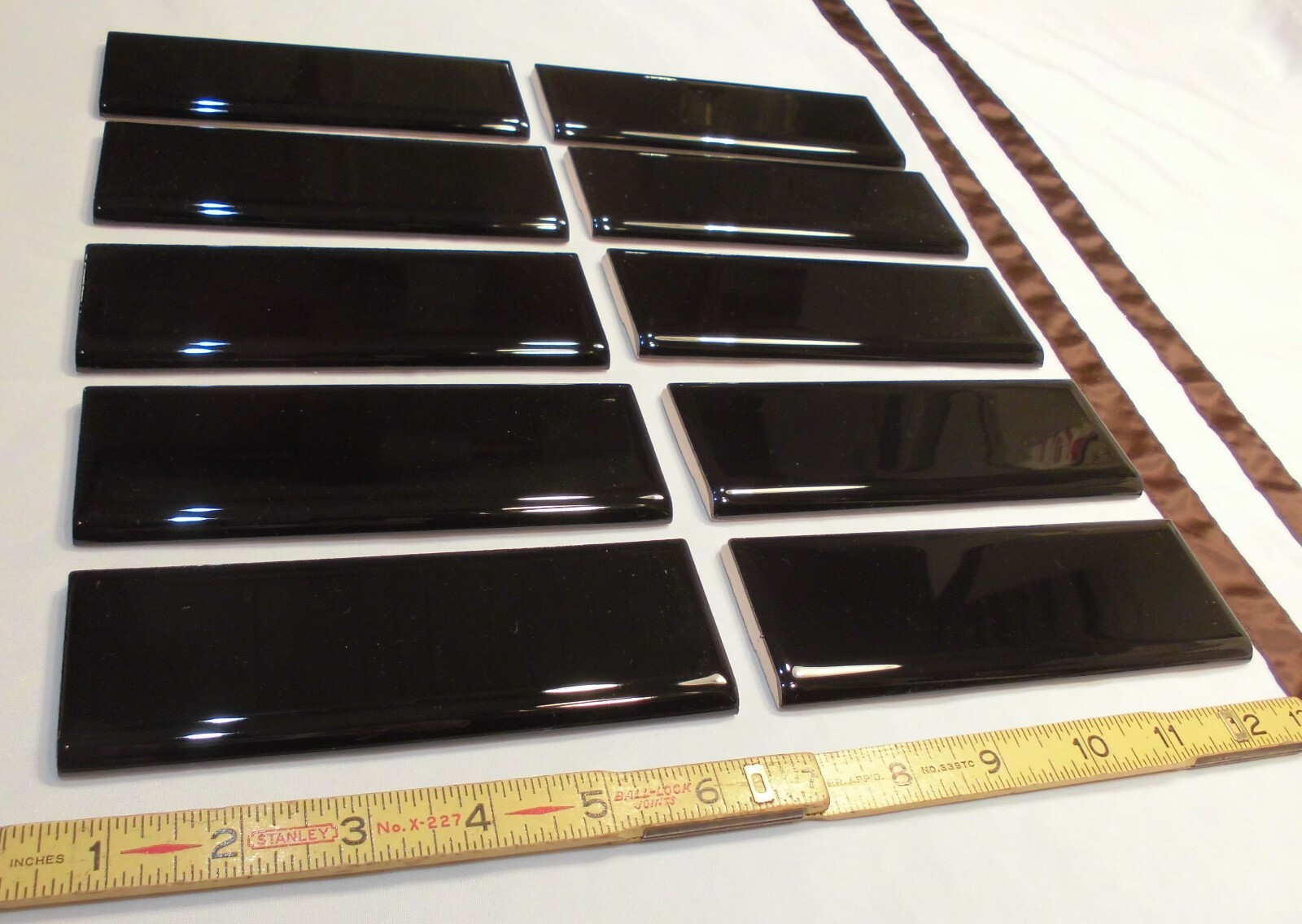 10 pcs. *Glossy Black* 2″ X 6″ Bullnose Ceramic Tiles American Olean, New Stock