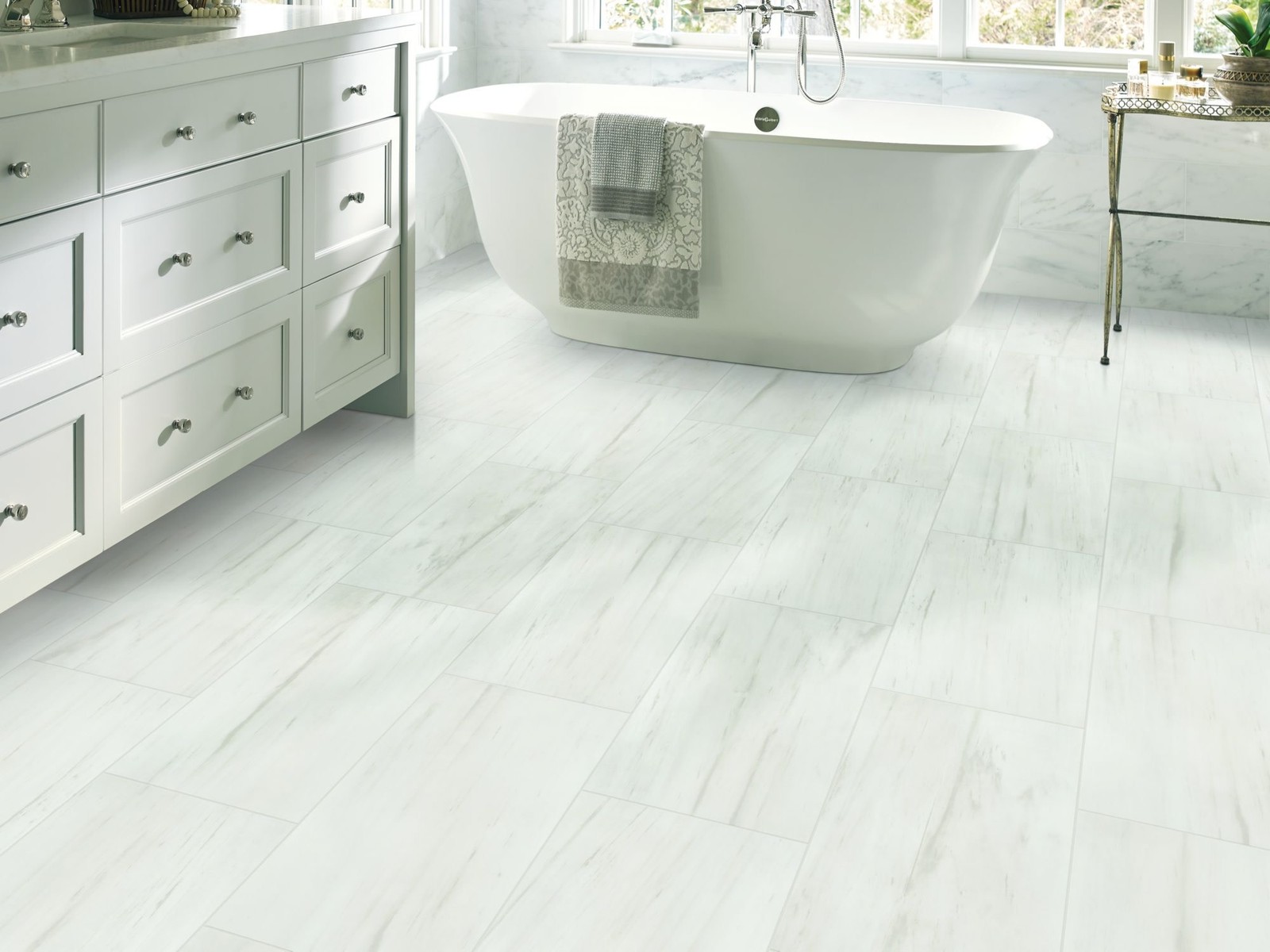 Shaw CS36V Casino – 12″ x 24″ Rectangle Floor Tile – Polished – Calacatta