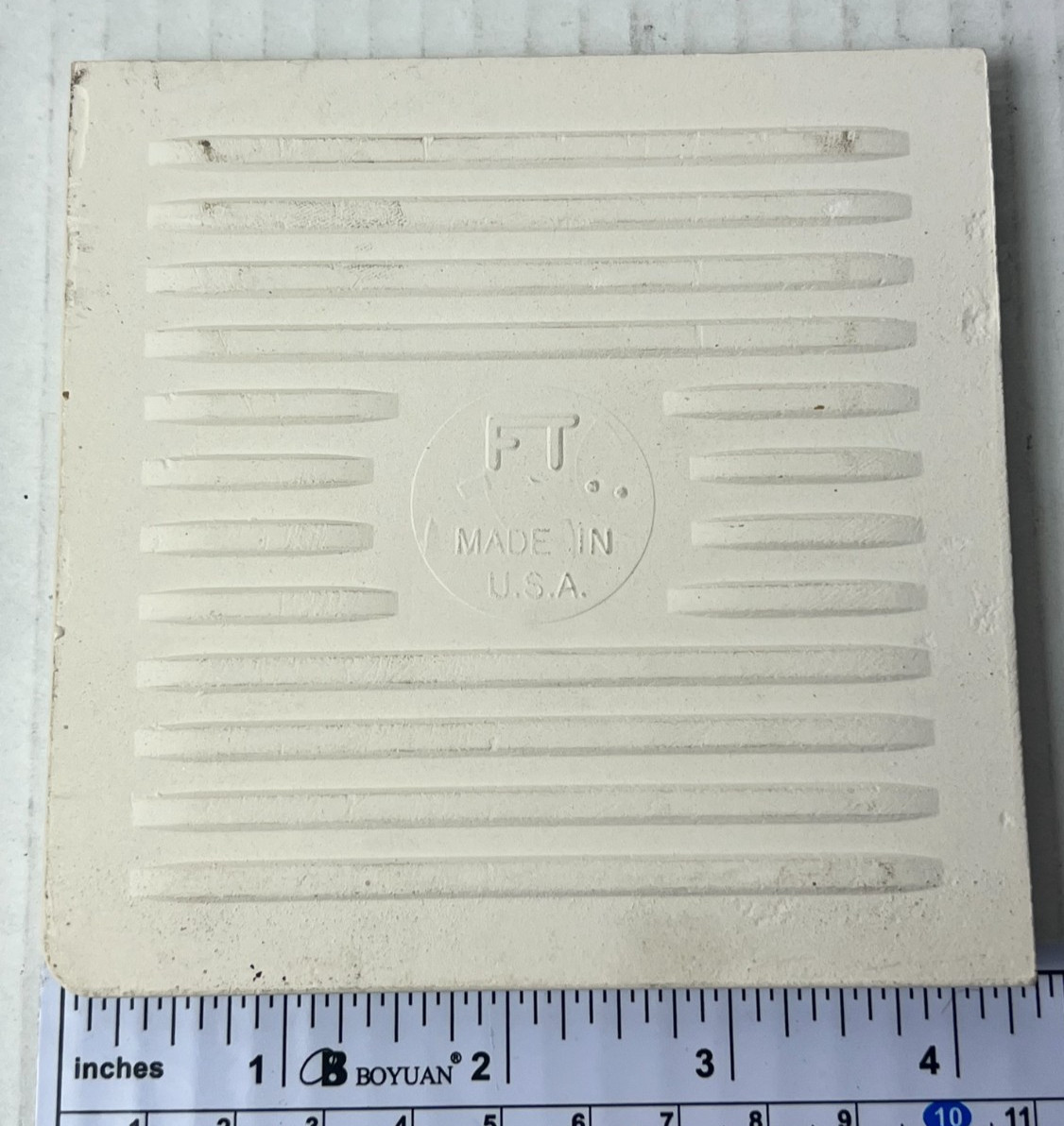 One Florida Tile Ceramic Matte Bone 503 Potters Touch 4 3/8″ Bullnose Corner