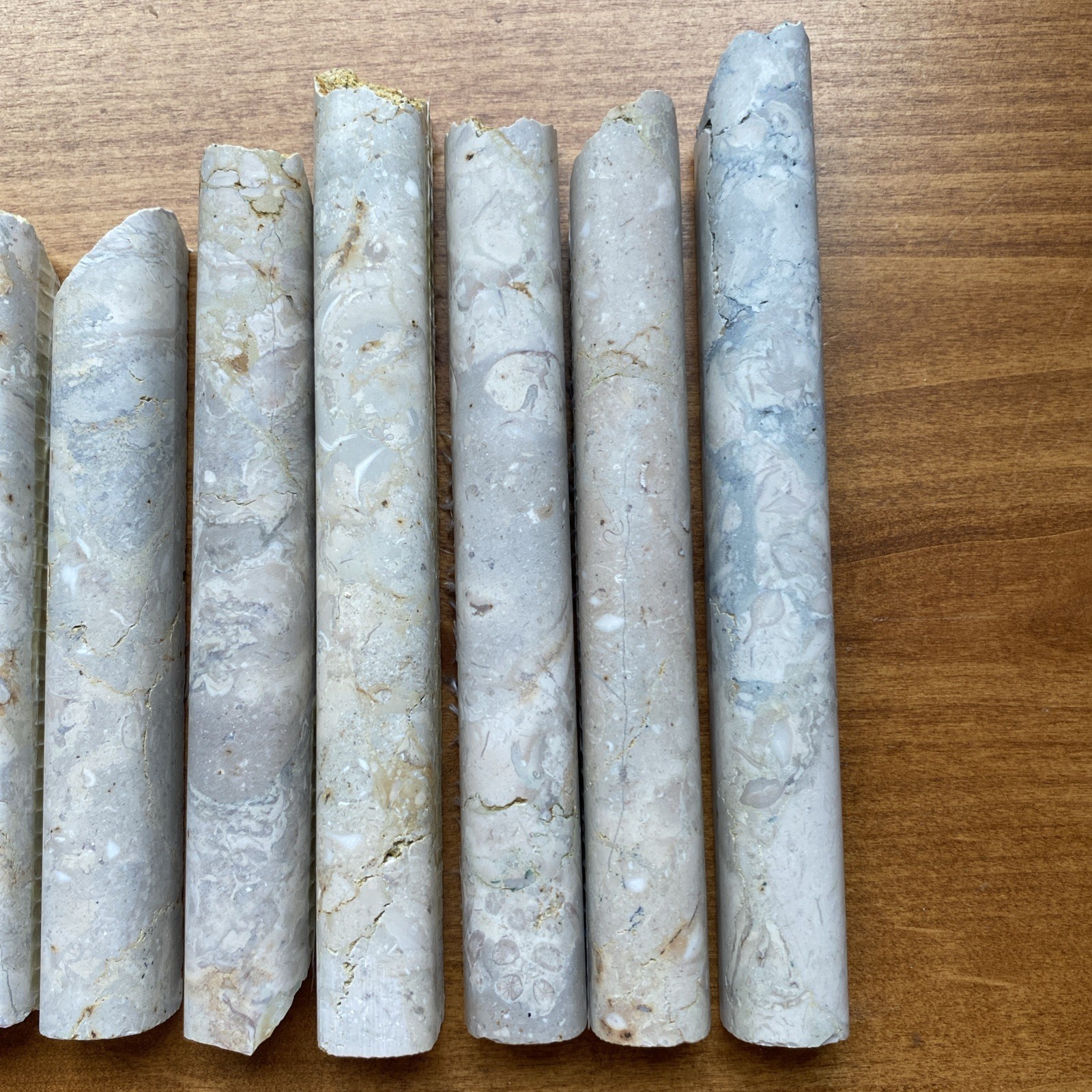 18 Pieces of varied length 3/4” Marble Stone Pencil Liner Wall Trim Tile
