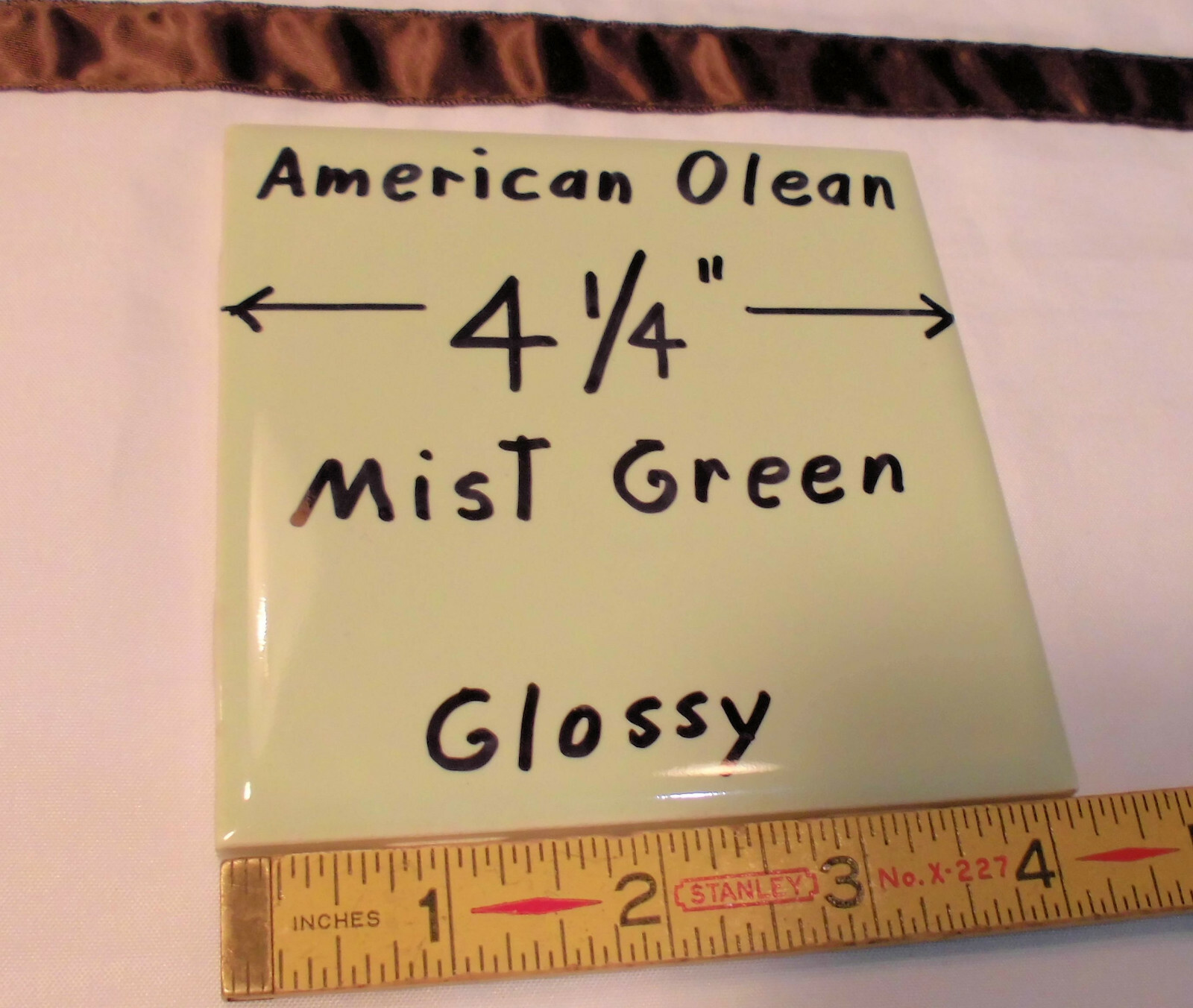 1 pc. Mist Light Green: Glossy Ceramic Tile by American Olean 4-1/4″ NOS