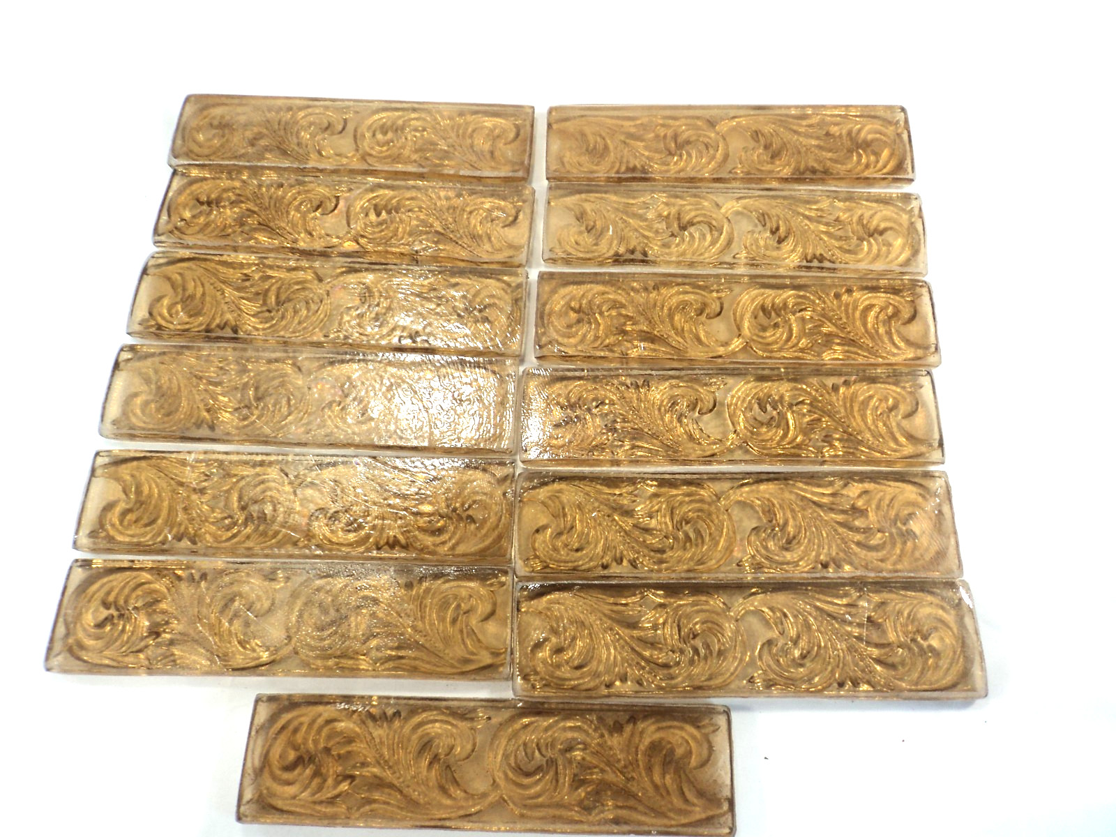 Lot of 13 Daltile Salerno Smoky Topaz Glass Accent Border Tiles 2.5 X 9.75-10’8″