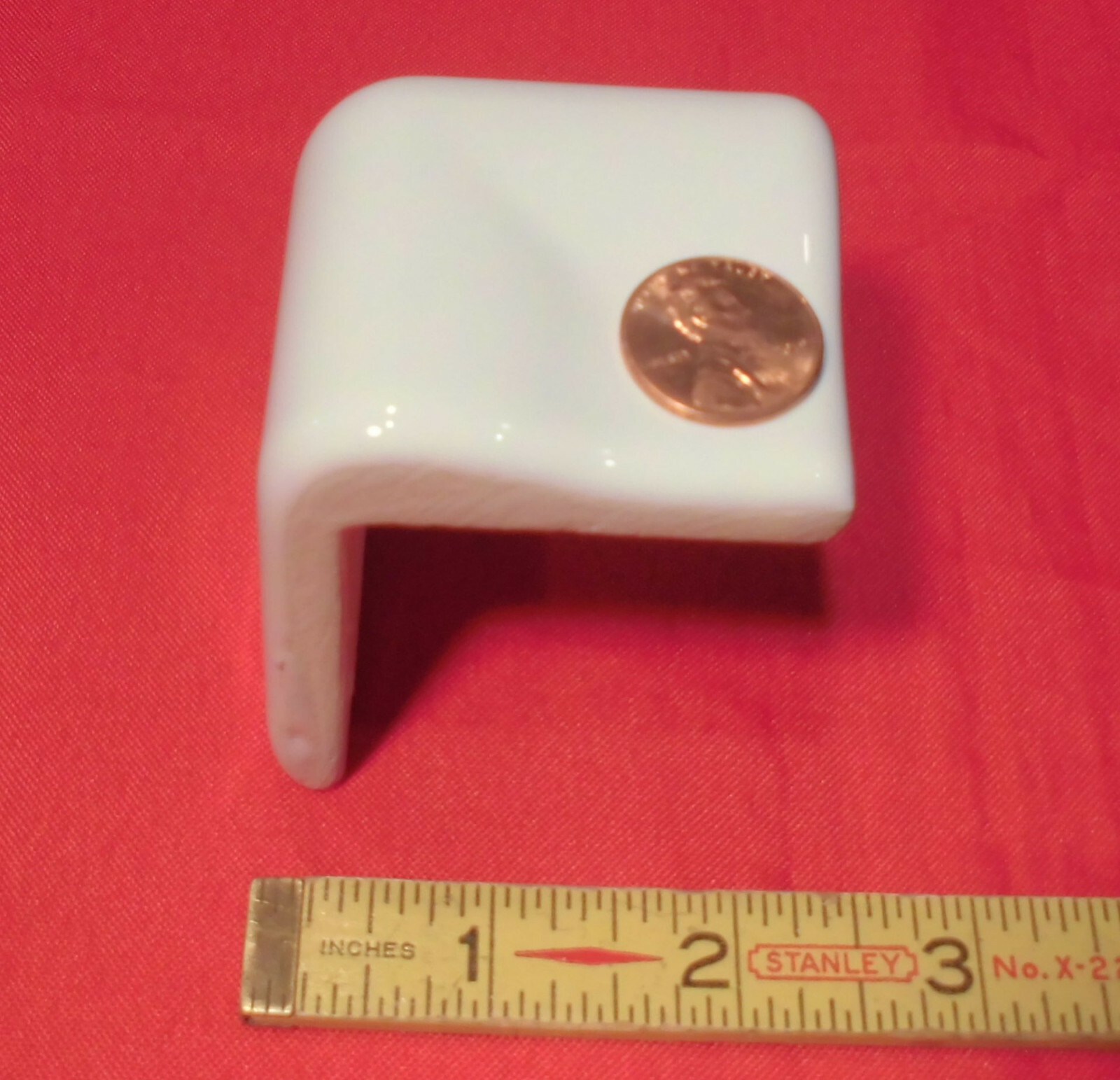 1 pc. #SL10 Gloss White: V Cap Corner Ceramic Trim Tile, Countertop Edging, A O