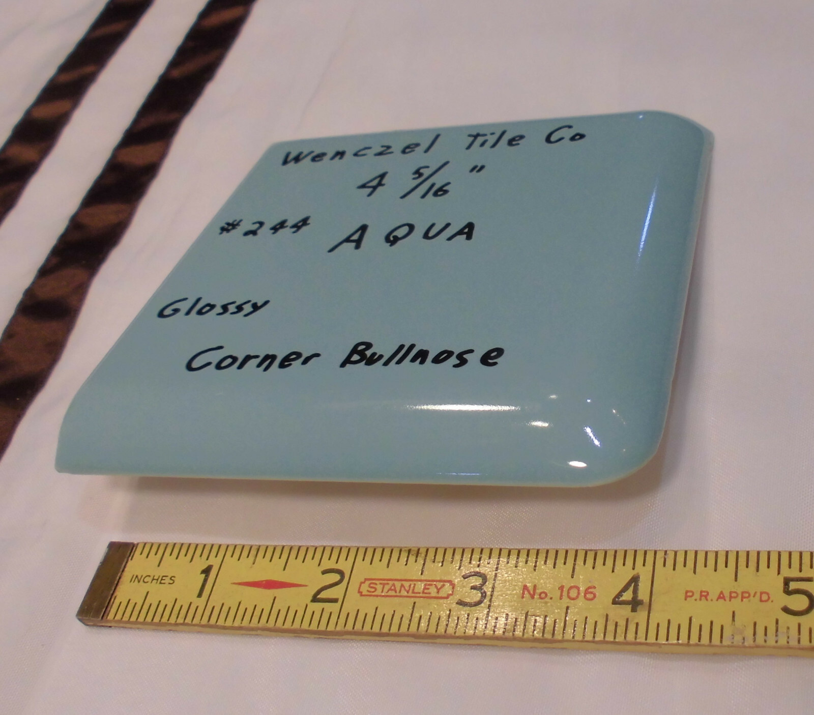 1 pc. Corner Bullnose *Blue- Aqua* Glossy Ceramic Tile by Wenczel Tile 4-5/16″