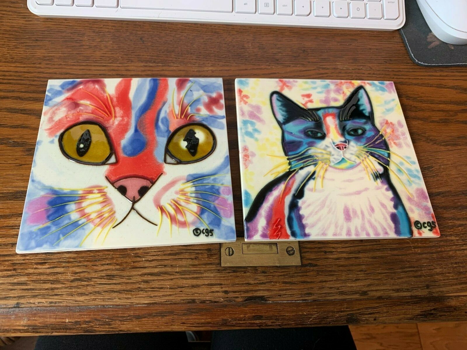 BEAUTIFUL SIGNED CLAUDIA SANCHEZ LOT OF TWO CAT TILES /PICTURES & FREE SHIPPING