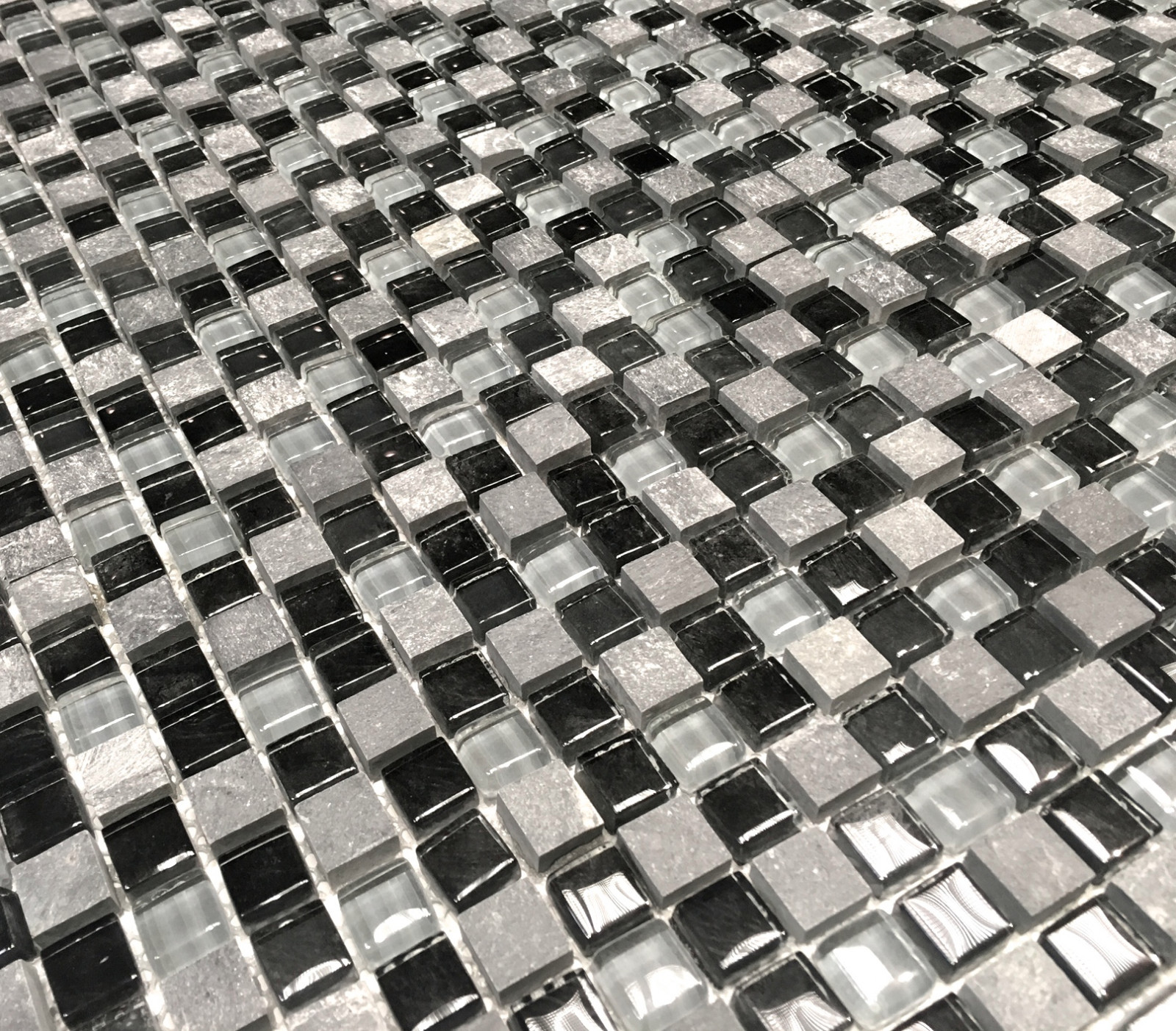 La Jacond 5/8″ x 5/8″ Slate and Glass Blend Mosaic Wall Tile Backsplash