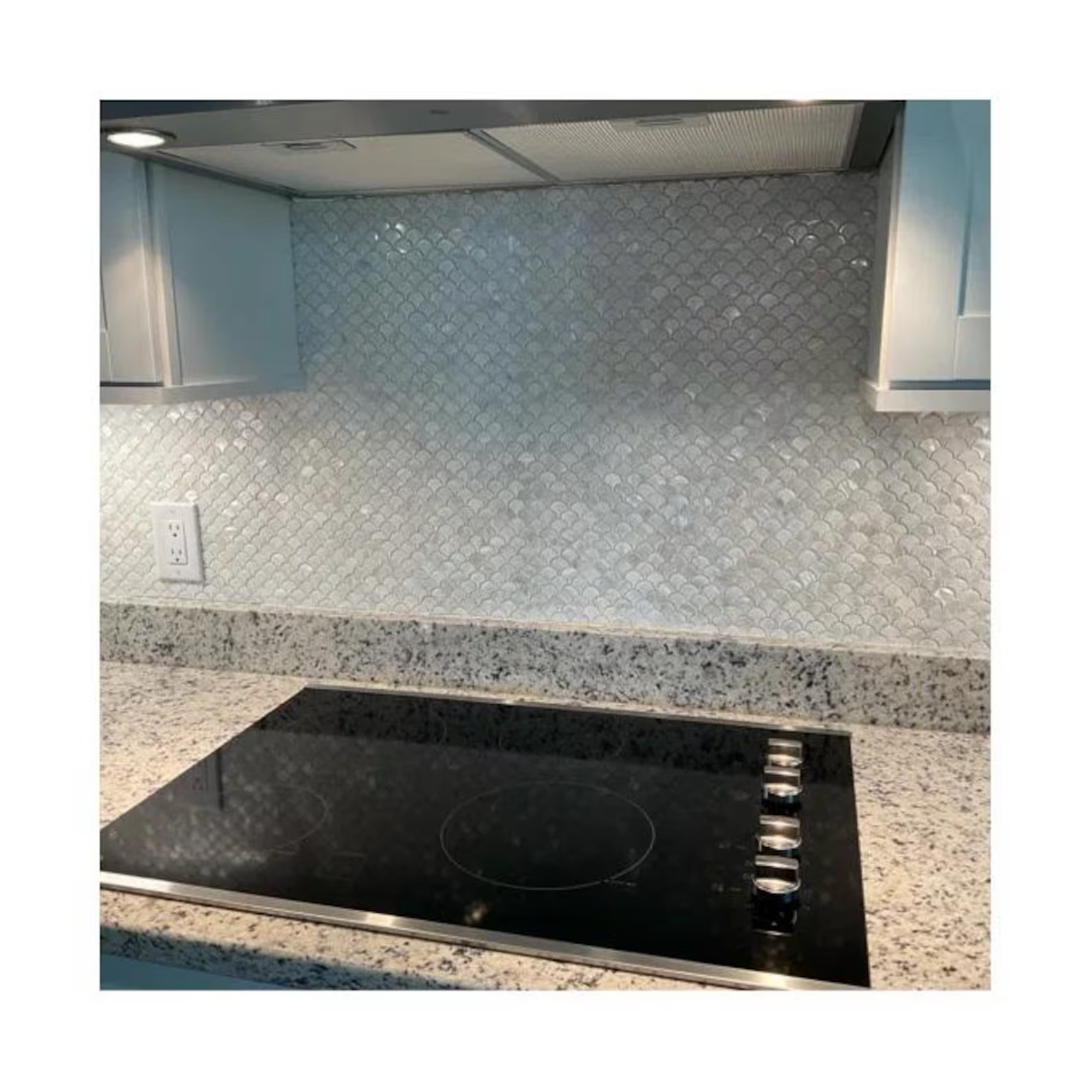 White Fish Scale Mother of Pearl Mosaic Tile For Bathroom Kitchen WShower Backsp