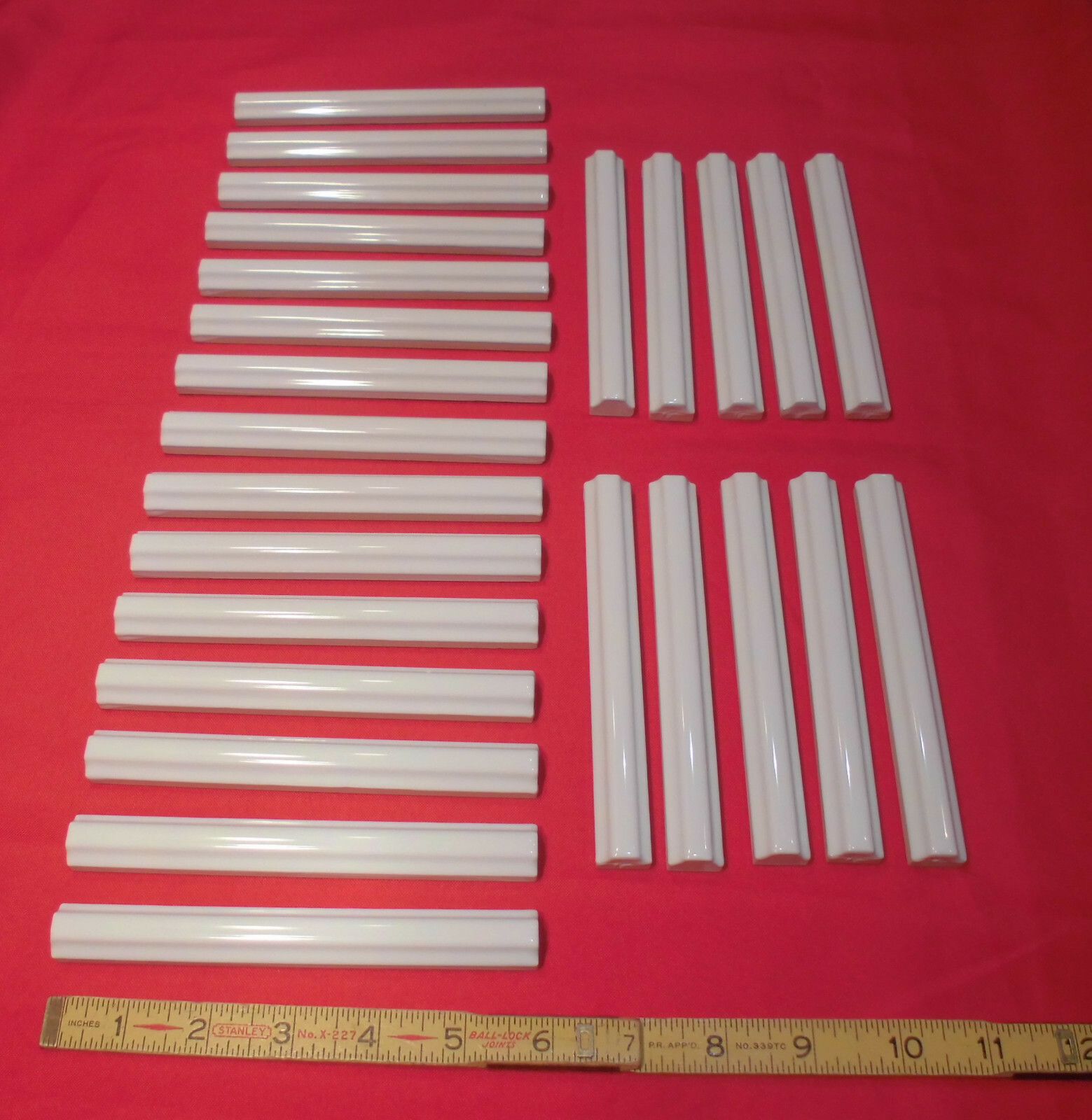 25 pcs. *Gloss White* Ceramic Pencil Liner Sizzle Tiles; 5/8″ X 6″ Raised Dome