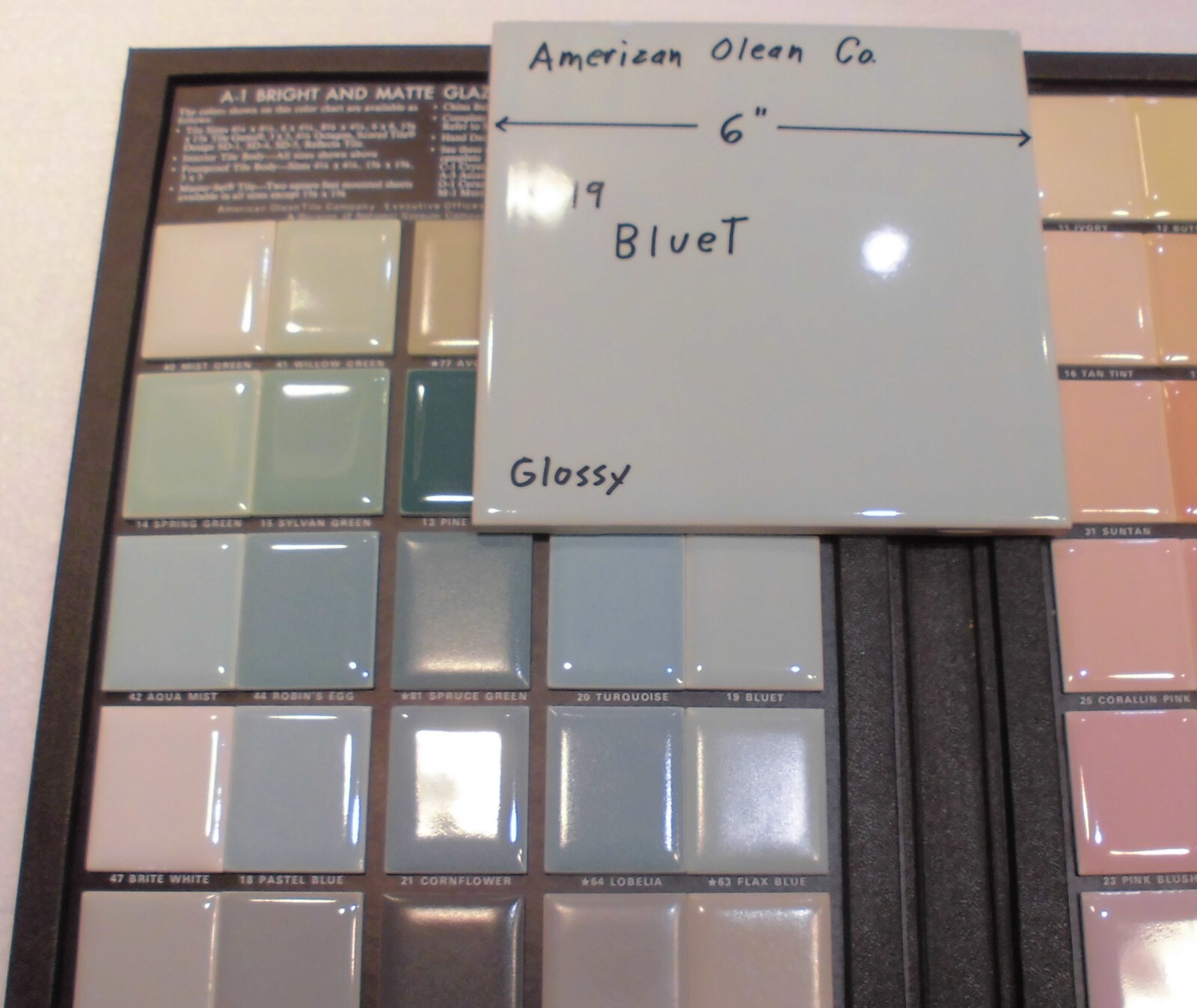 1 pc. 6″ X 6″ Glossy Ceramic Tile *Bluet – Blue* American Olean: with defects