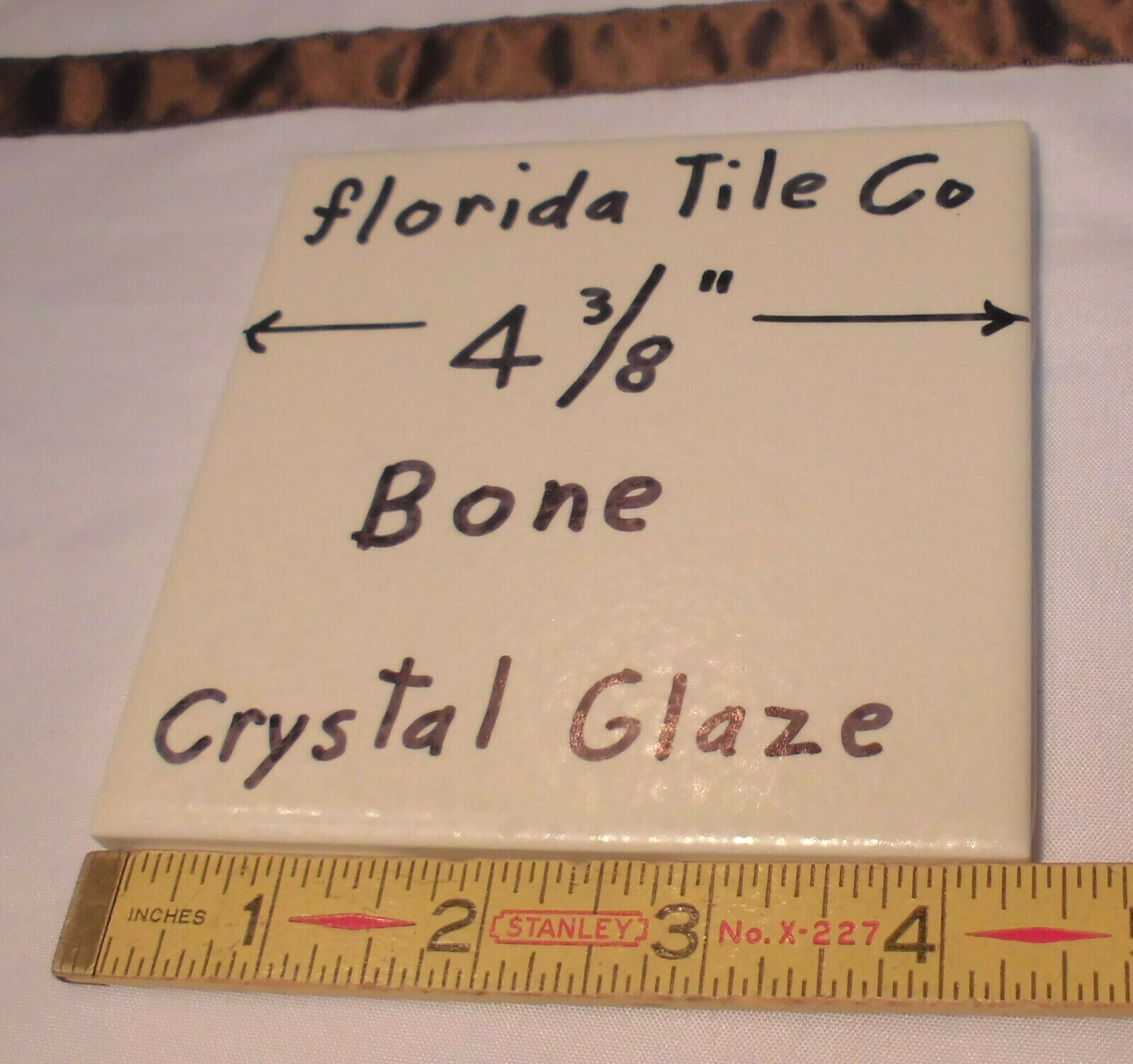 1 pc. *Bone* Ceramic Tiles 4-3/8″ Crystal Glazed by Florida Tile Co. (NOS) USA