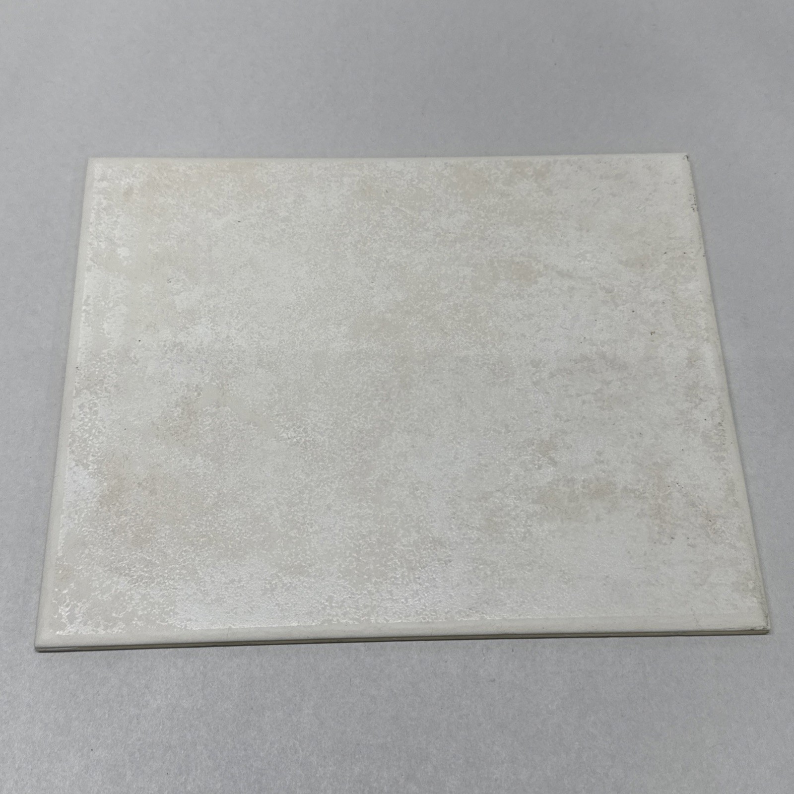 Florida Tile 55H Natural Beige Ceramic Floor Tile by Florida Co. 8″ X 10″ New FT