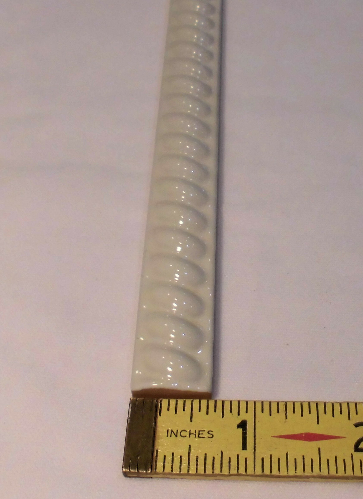 10 pcs. *Bone-Vanilla color: Ceramic Liner-Pencil-Sizzle Tiles; 5/8″ X 6″ Twist