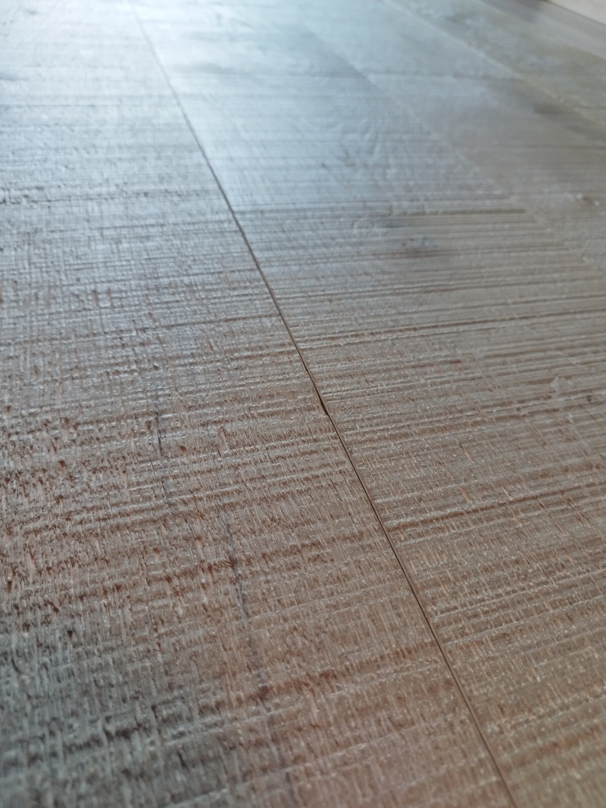 White Oak Prefinished Engineered Flooring 5/8″ x 7 1/2” SAMPLE