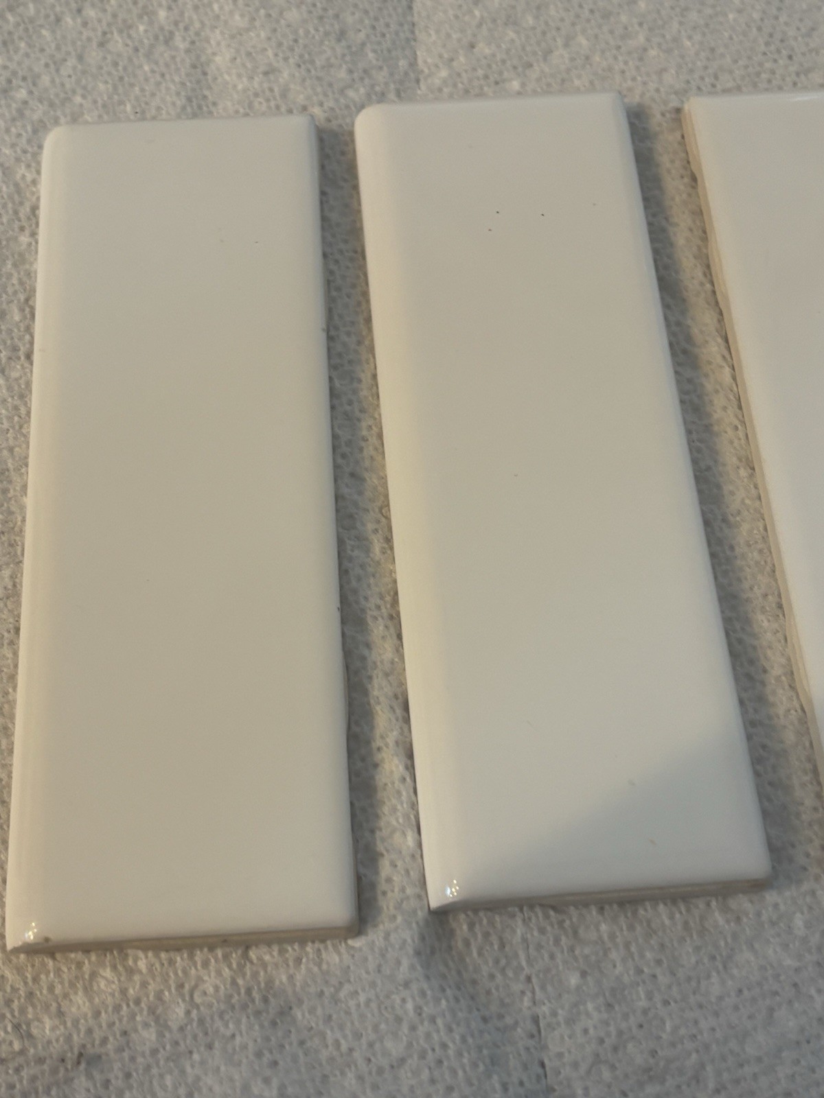 White 2X6”Ceramic Tile Bullnose Trim Edge Subway American Olean Mexico Brillante