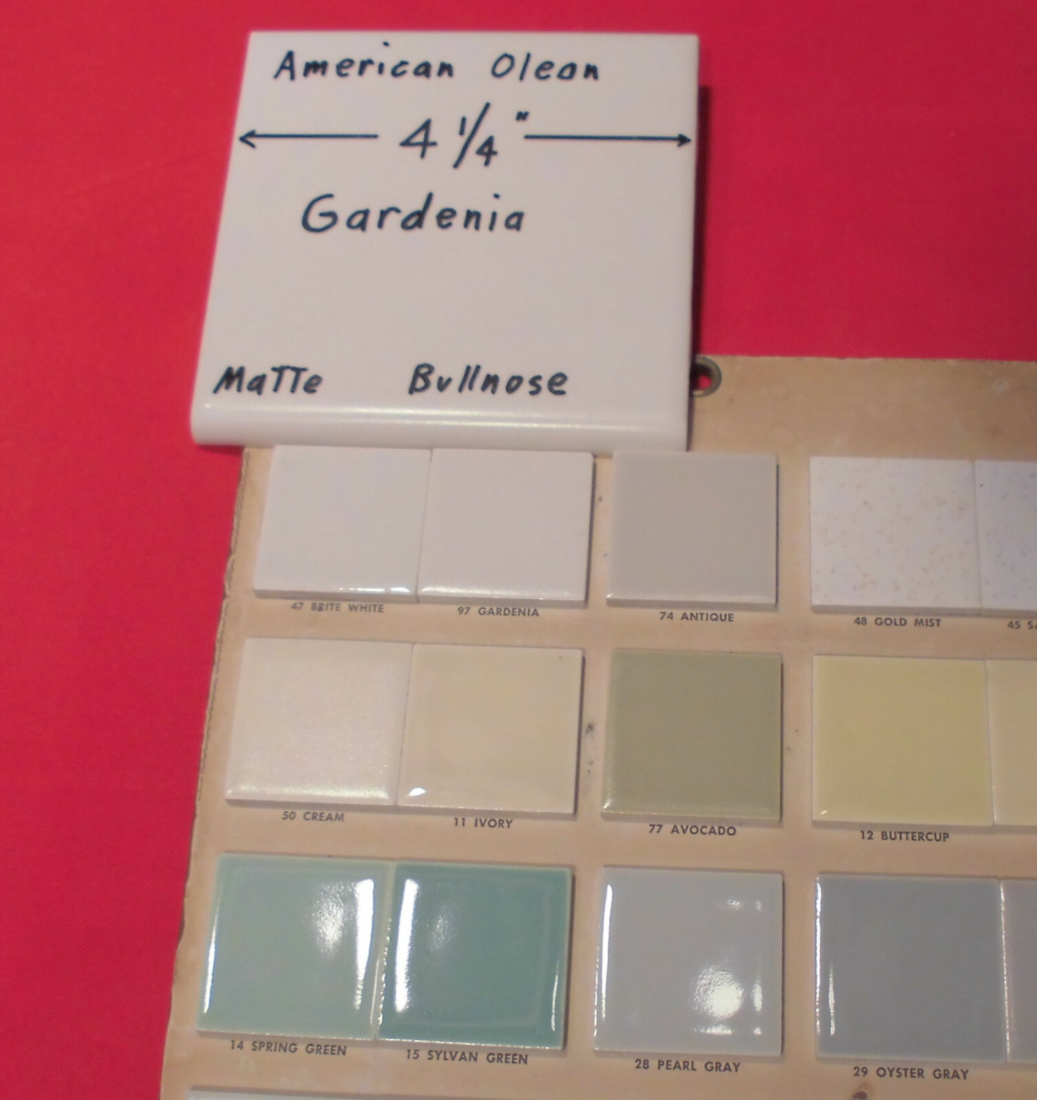 1 pc. Bullnose Ceramic Tile *Off-White – Gardenia* 4-1/4″ by American Olean #97