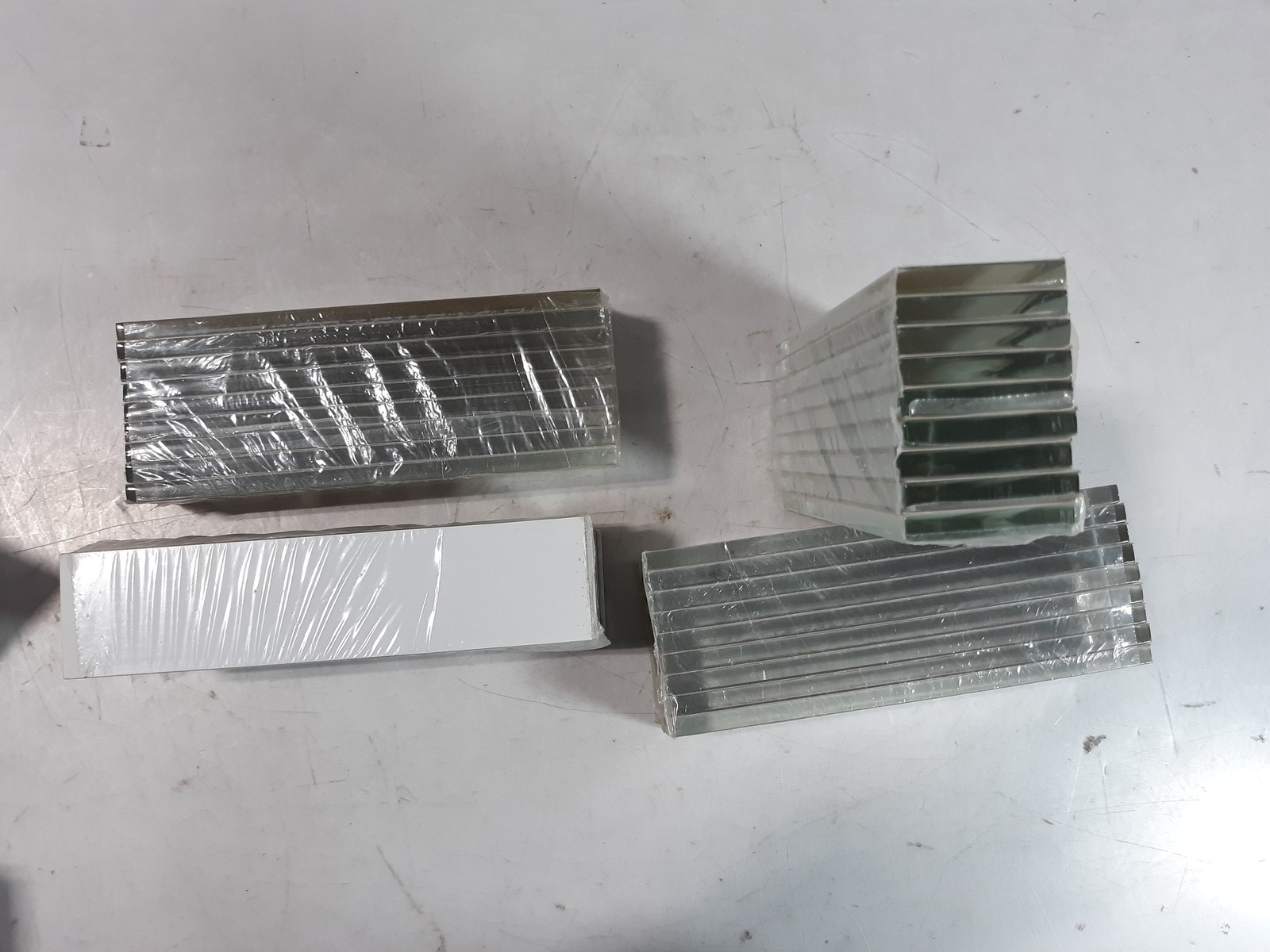 Crystal True Beige 2×8 Polished Tile – Lot of 36