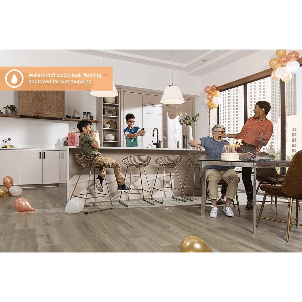Pergo Laminate Wood Flooring Scratch Resistant Easy Install (24.5-Sq.-Ft/Case)