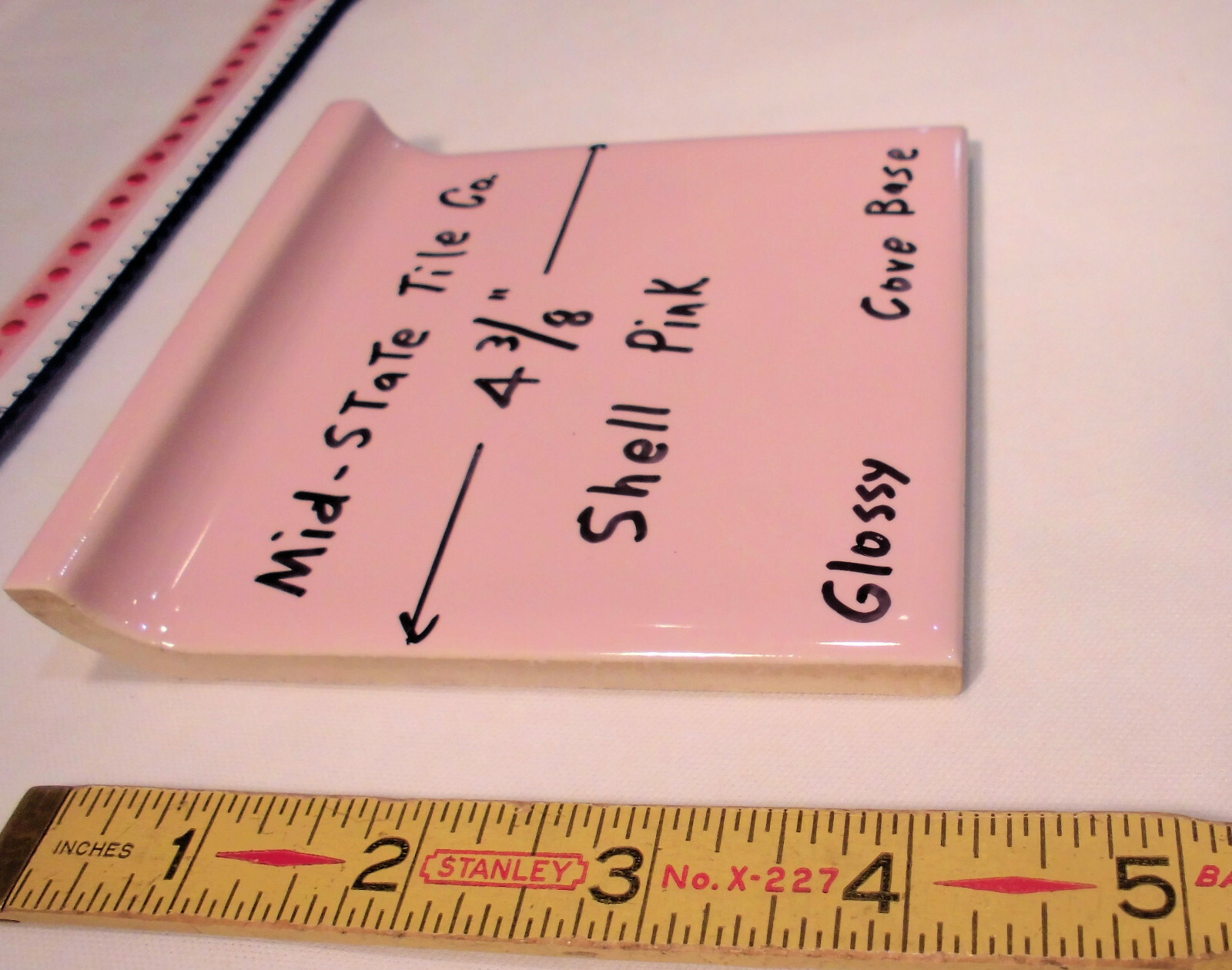 1 pc. Cove-Base Ceramic Tile *Shell Pink* 4-3/8″ Mid-State Co. Glossy; stack on