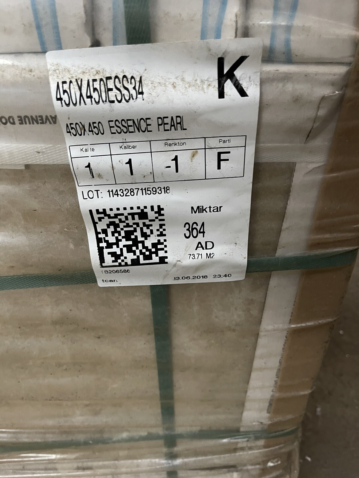 (52 CASE PALLET) MEDITERRANEA GLAZED PORCELAIN TILE 18X18X0.35″ 15.25 SQFT