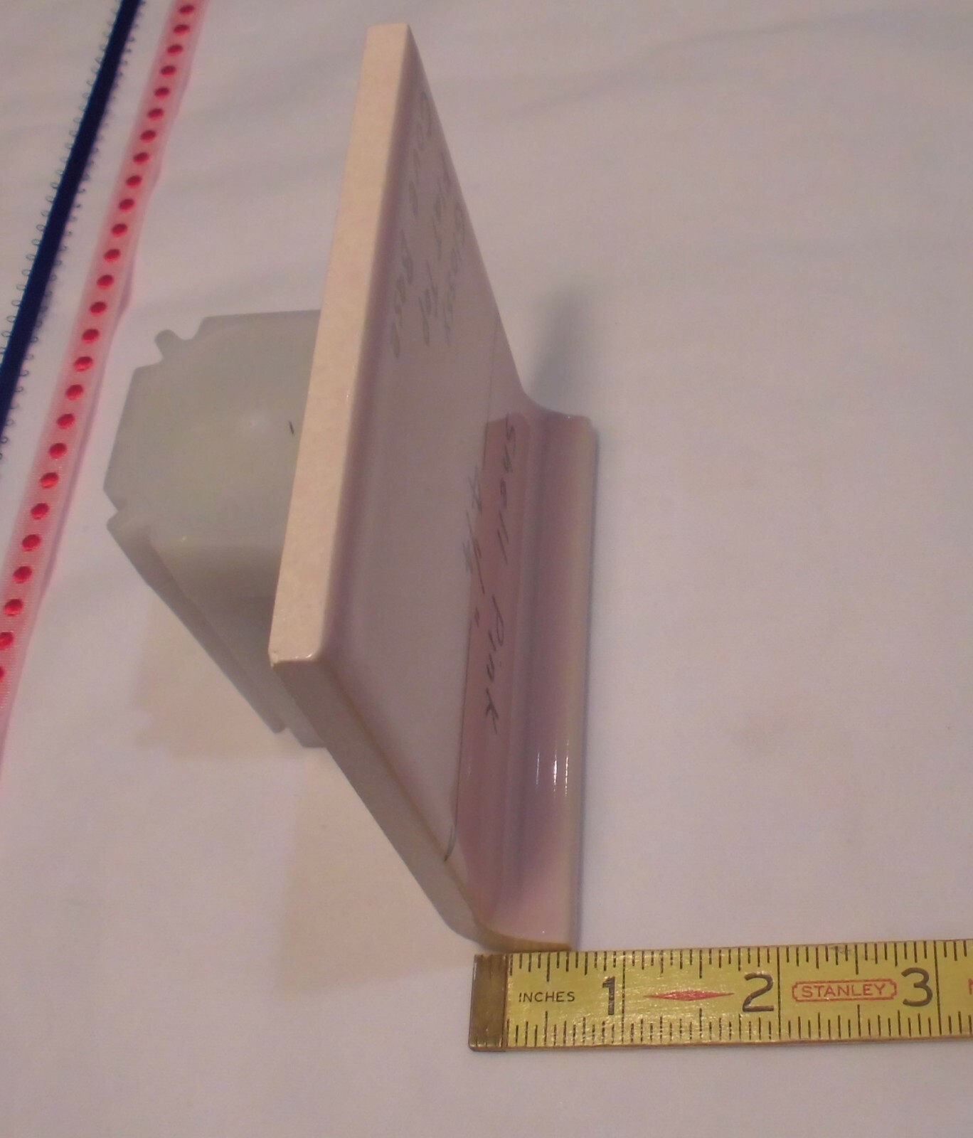 1 pc. Ceramic Cove-Base Tile *Shell Pink* 4-1/4″ Matches Robertson & Romany Co.