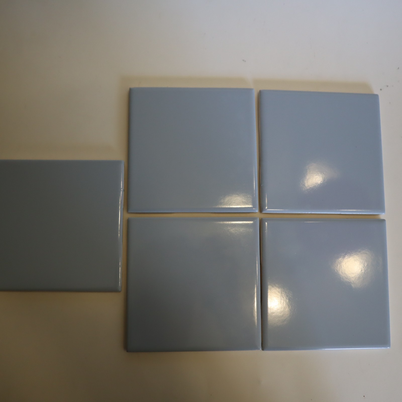 Vintage NOS Florida Tile 4-3/8″ Light LT Vermont Blue Tiles