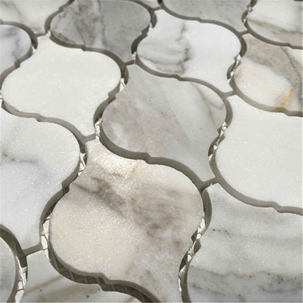 G892XH Calacatta Gold Calcutta Marble Arabesque Lantern Mosaic Tile Honed