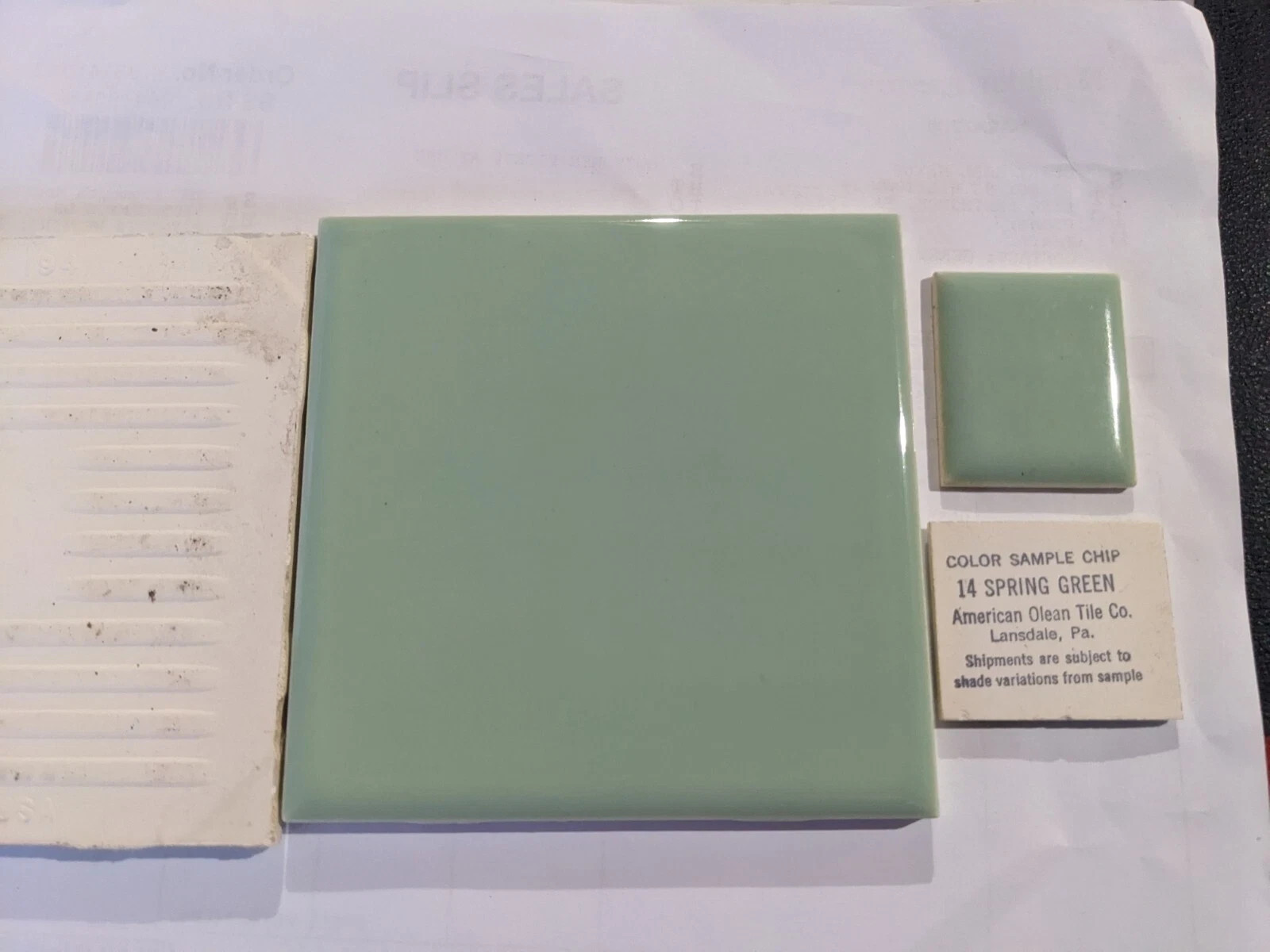 2 pieces 4 1/4″ Ceramic Tile #14 Spring Green American Olean Tile Bullnose S4449
