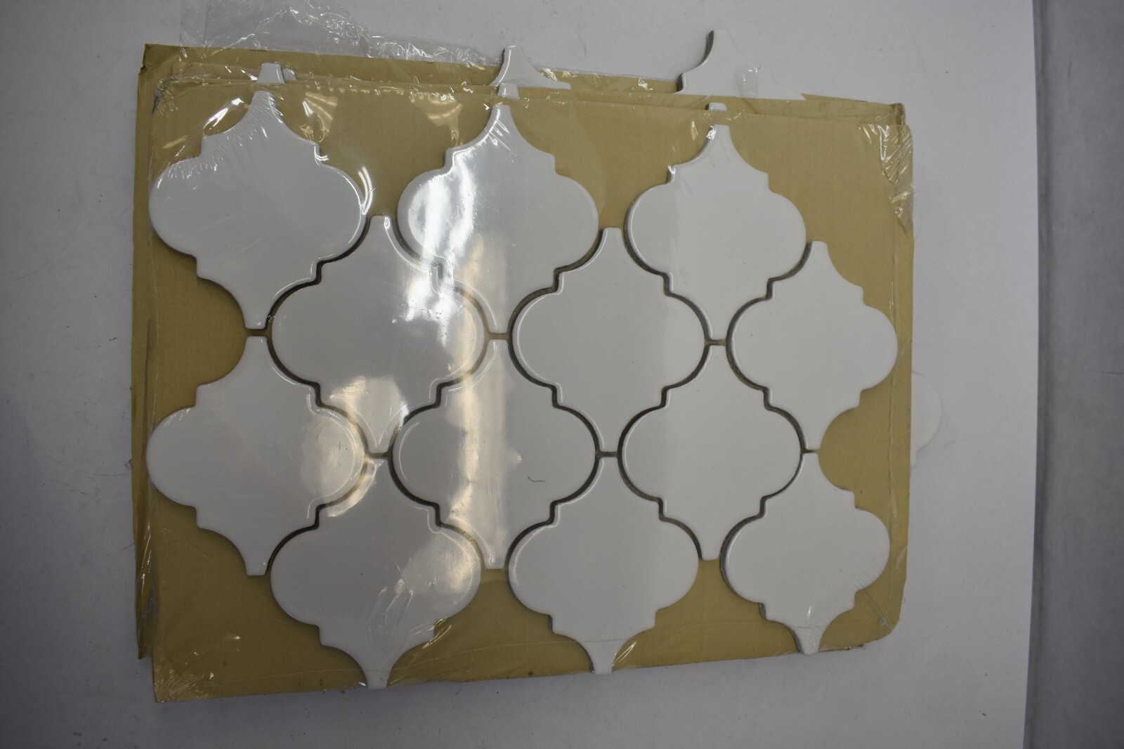 Lot of 5 Whisper White Arabesque Glazed Ceramic Mesh Mounted Mosaic Wall Tiles