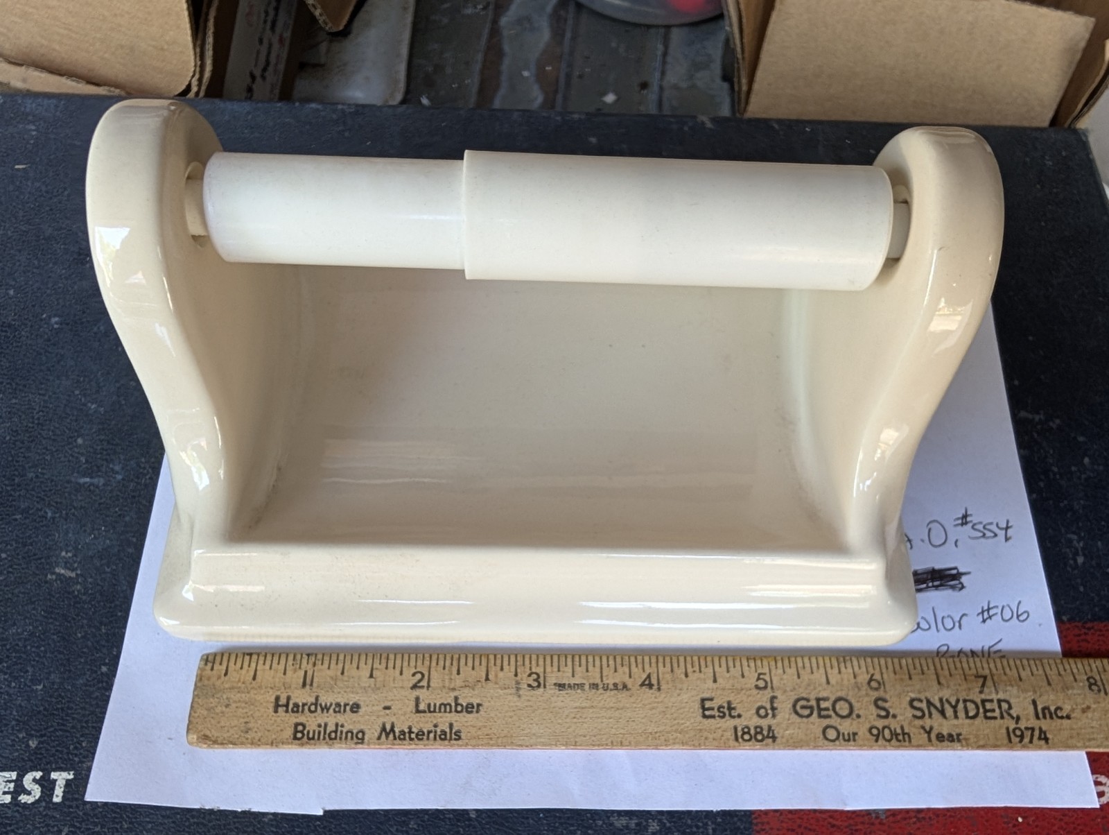 American Olean Porcelain Toilet Paper Holder #554 “Bone” #06 Tile USA NEW