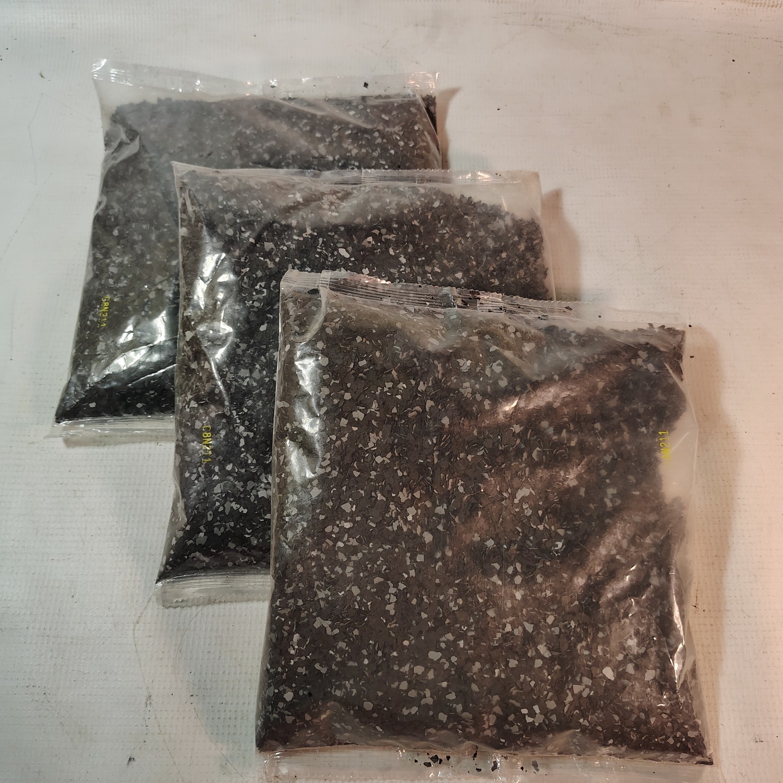 Flakes For Garage Shop Floor Black Gray White Mix 6LBS