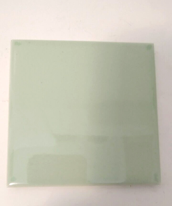 1 Tile Mosaic USA 4-3/8″ Sq. Gloss Tea Pale Green Ceramic Wall 1950 Vintage MCM