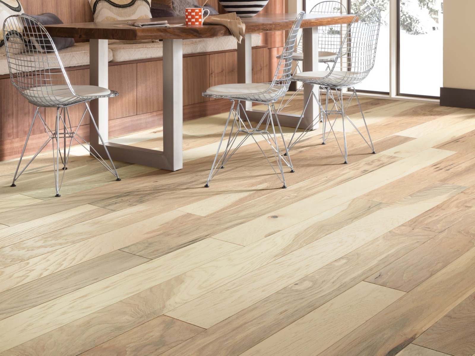 Shaw SW670 Northington Brushed 5″W Wire Brushed Engineered – Burlap