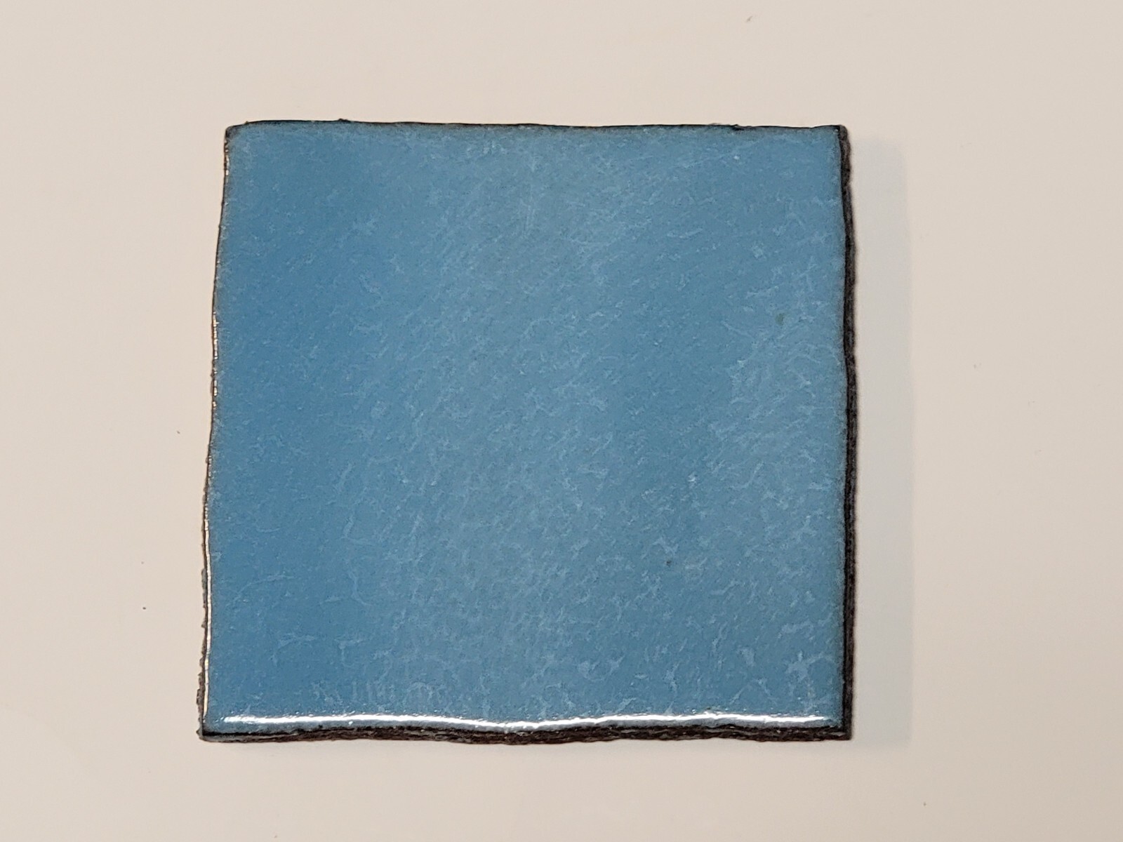 Vtg One 1970s Summitville Ceramic Tile – Bright Deep Blue Rustic 4″ x 4″ – NOS