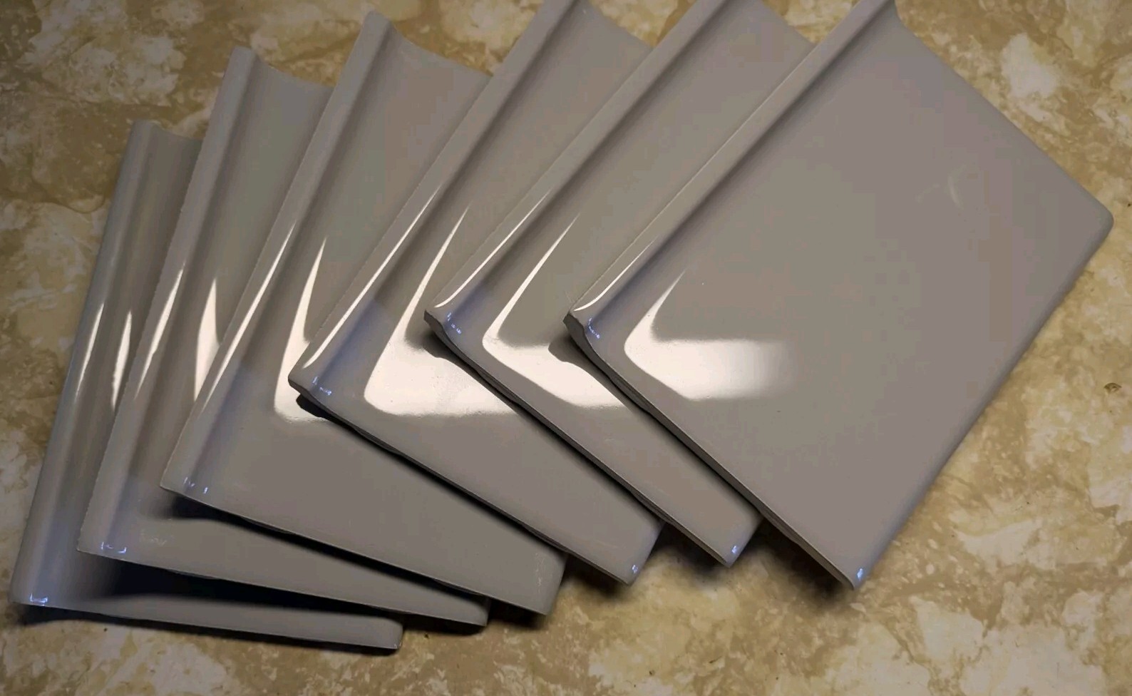 1 pc. Glossy Desert Gray Bullnose Top: base cove Ceramic Tile: 4-1/4″ X 6″ New