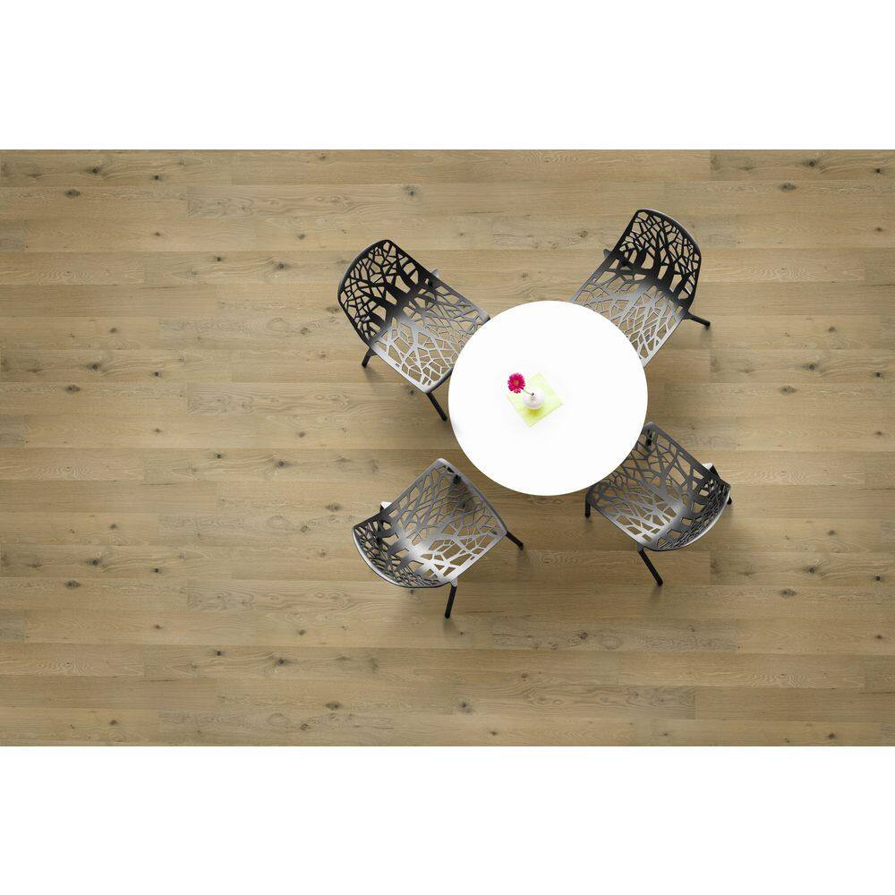 Jolie Oak 0.43 In. T X 1.49 In. W X 78 In. L Luxury Reducer Molding Trim